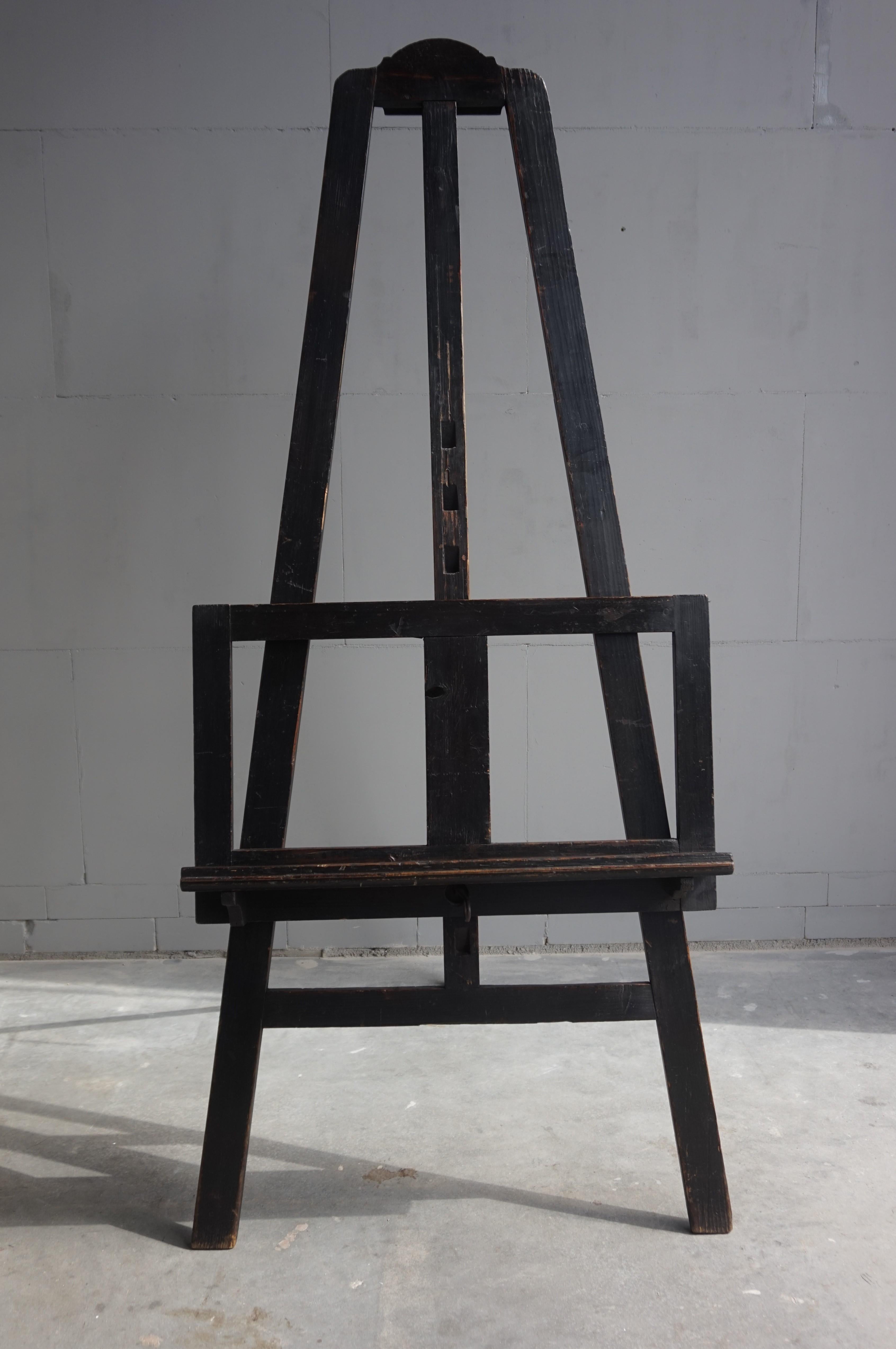 20th Century Early 1900s Arts & Crafts Era, Ebonized Wooden Studio Easel or Painting Stand
