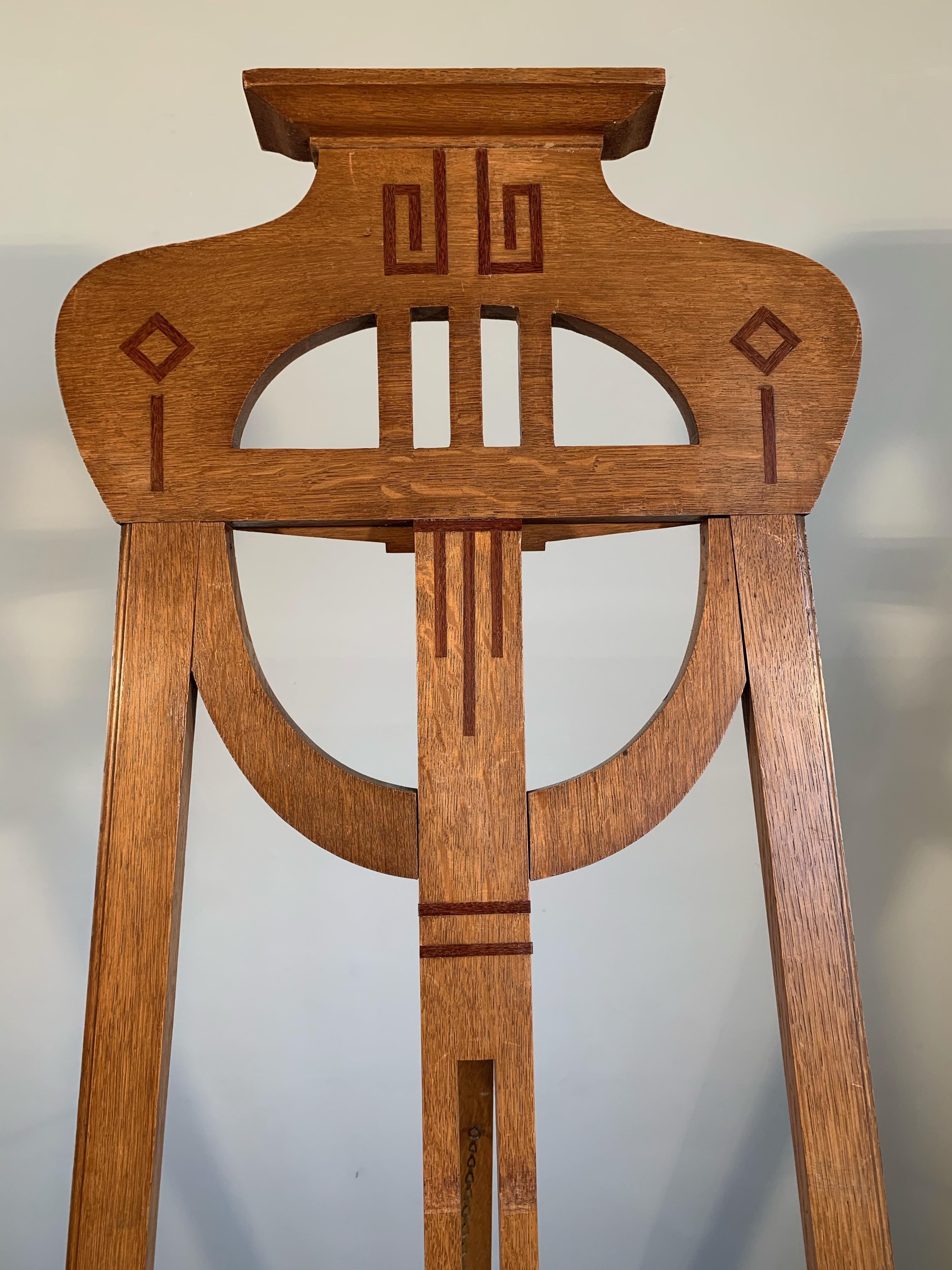 gallery easel