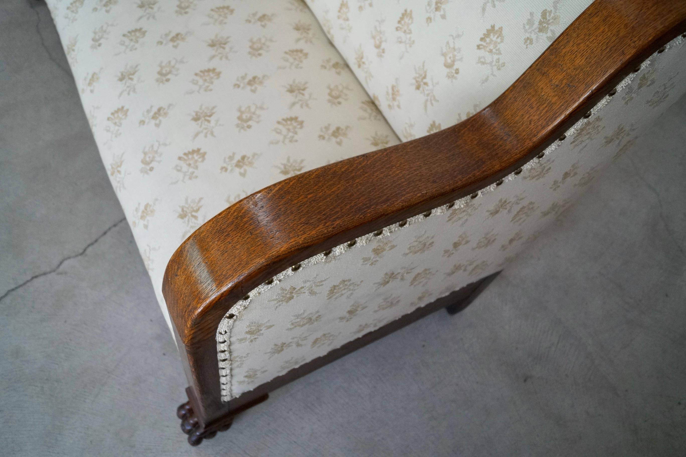 Early 1900's Arts & Crafts Mission Sofa  For Sale 5