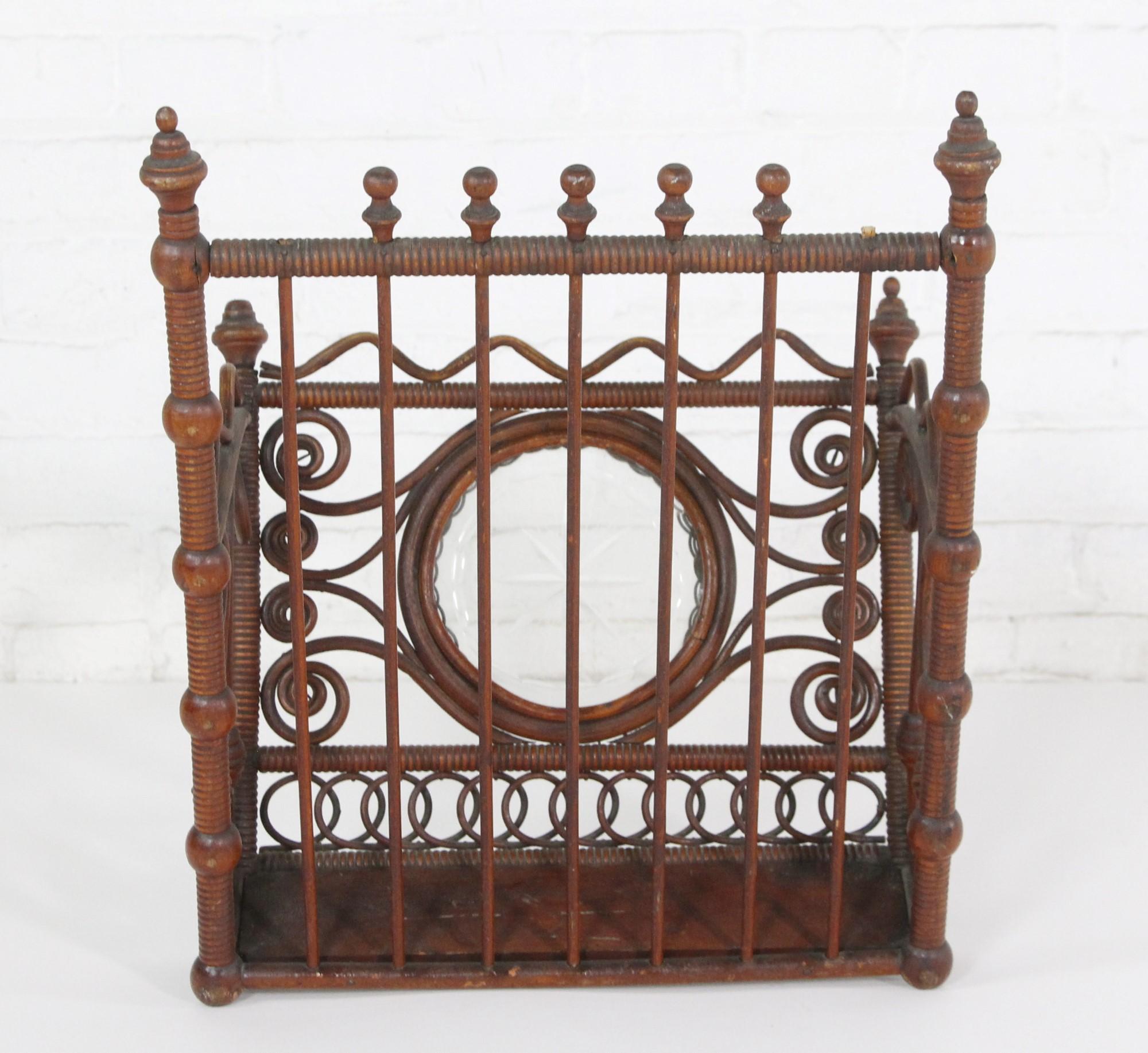 Early 1900s Bentwood Wicker Magazine Rack Etched Glass Motif with Copper Wheel For Sale 6