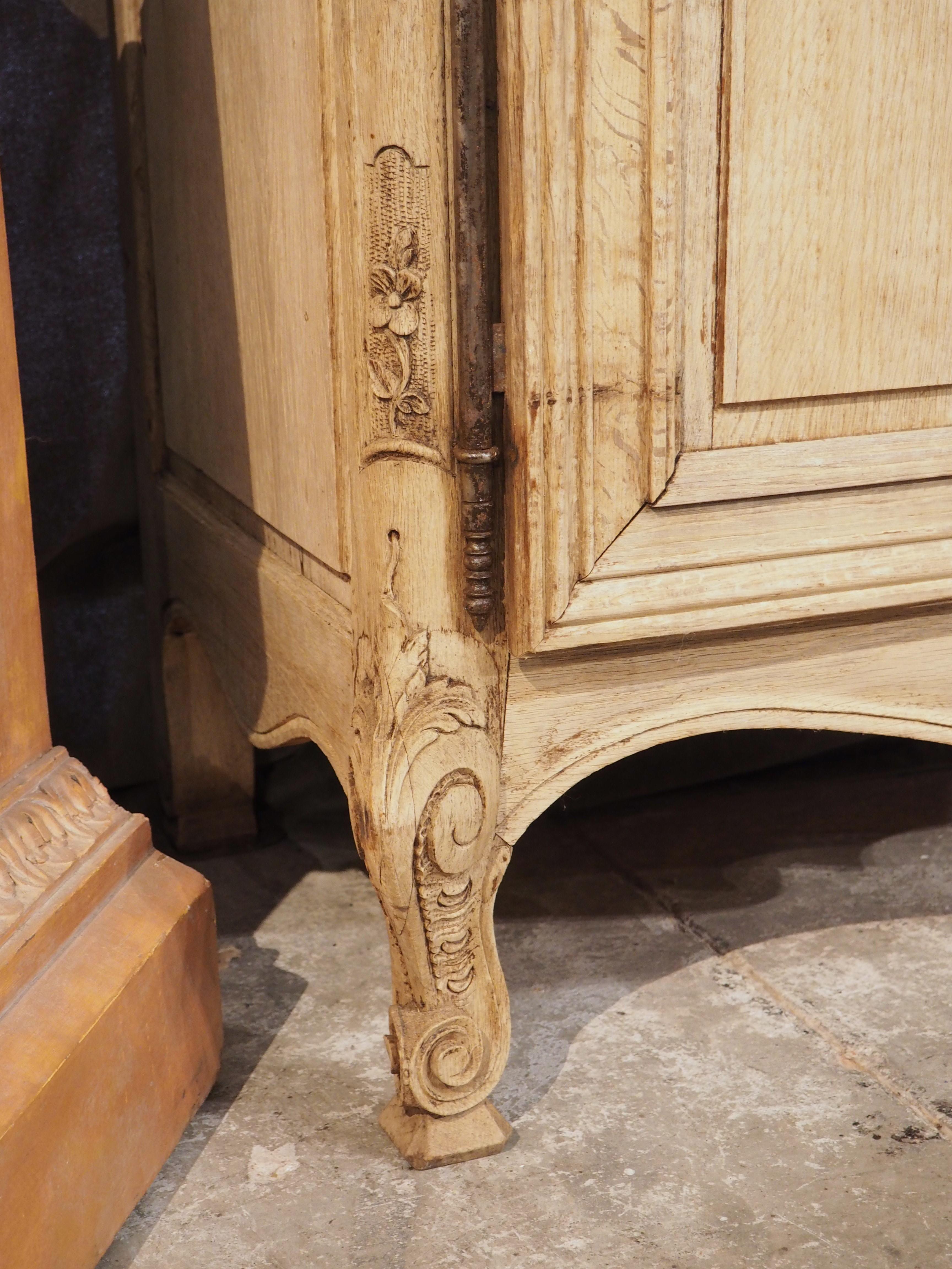 Early 1900s Bleached Oak Louis XV Style Enfilade from France 3