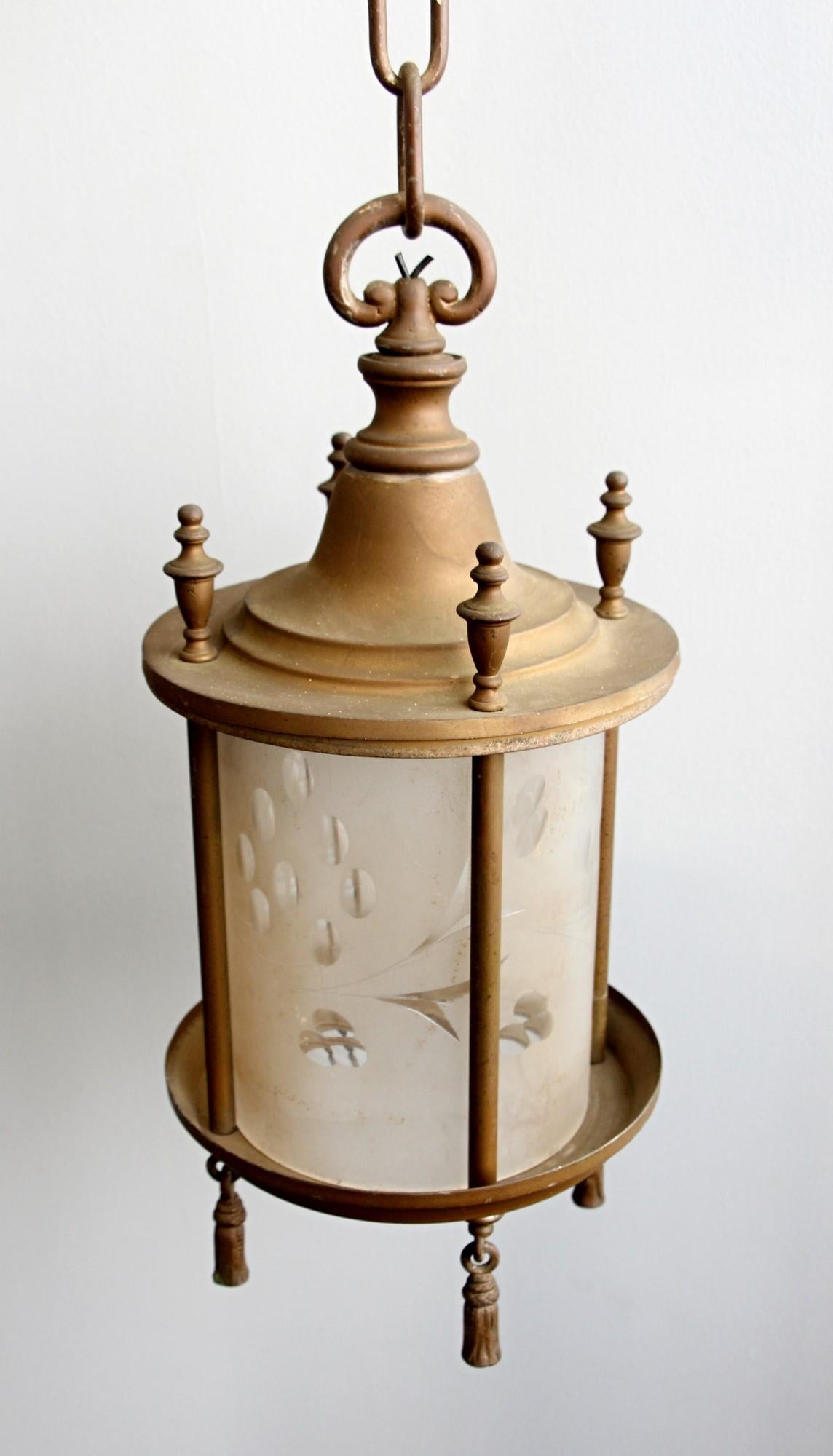 1900s lantern