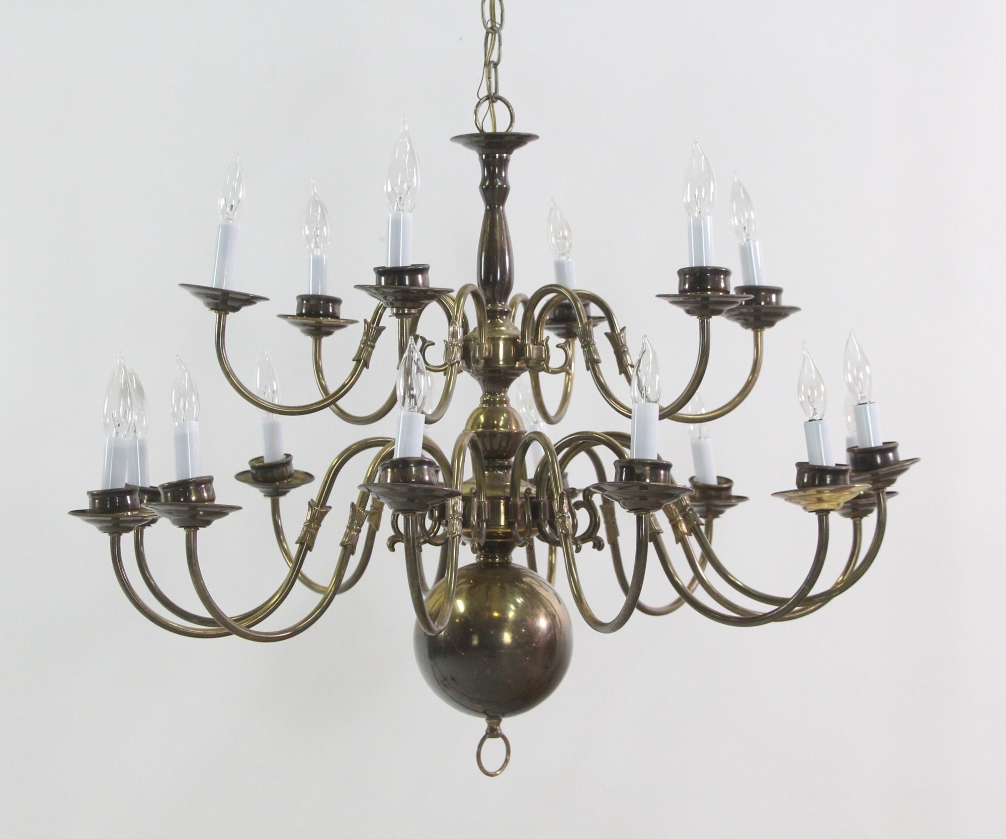 williamsburg chandelier antique brass