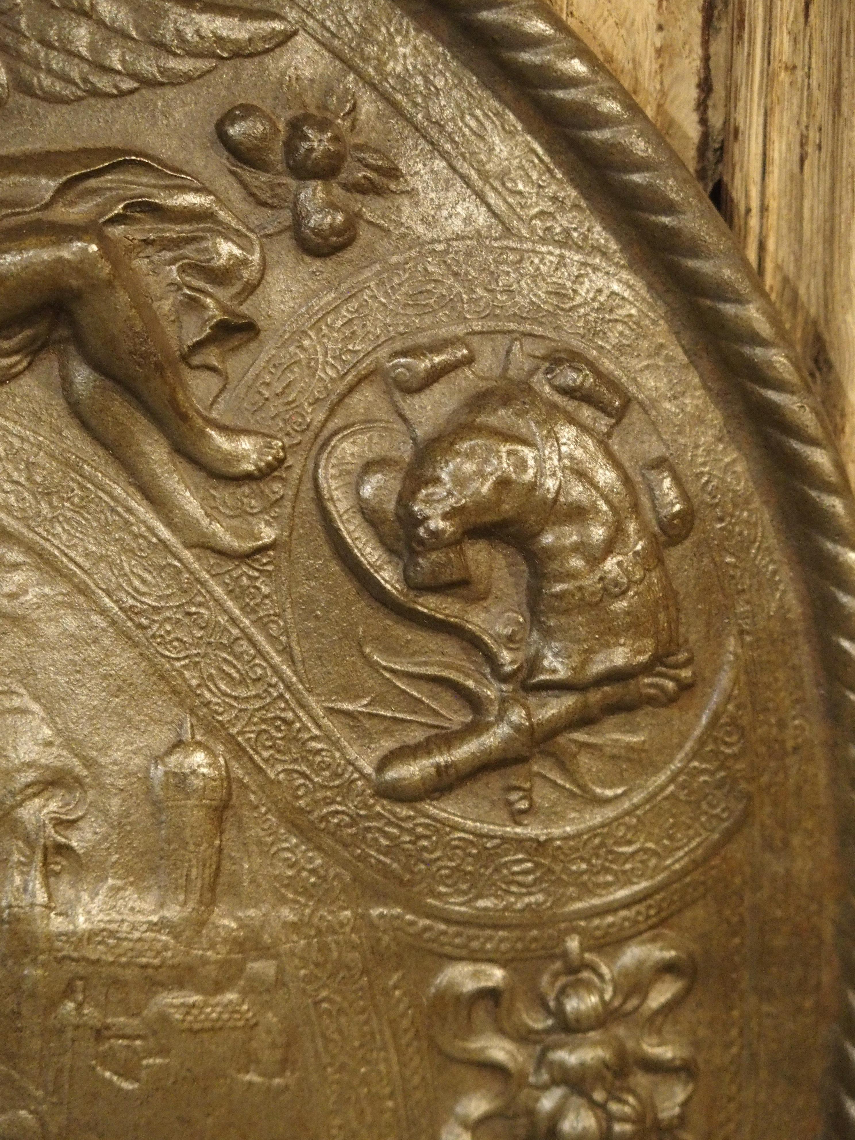 Early 1900s Cast Iron Parade Shield from France 4