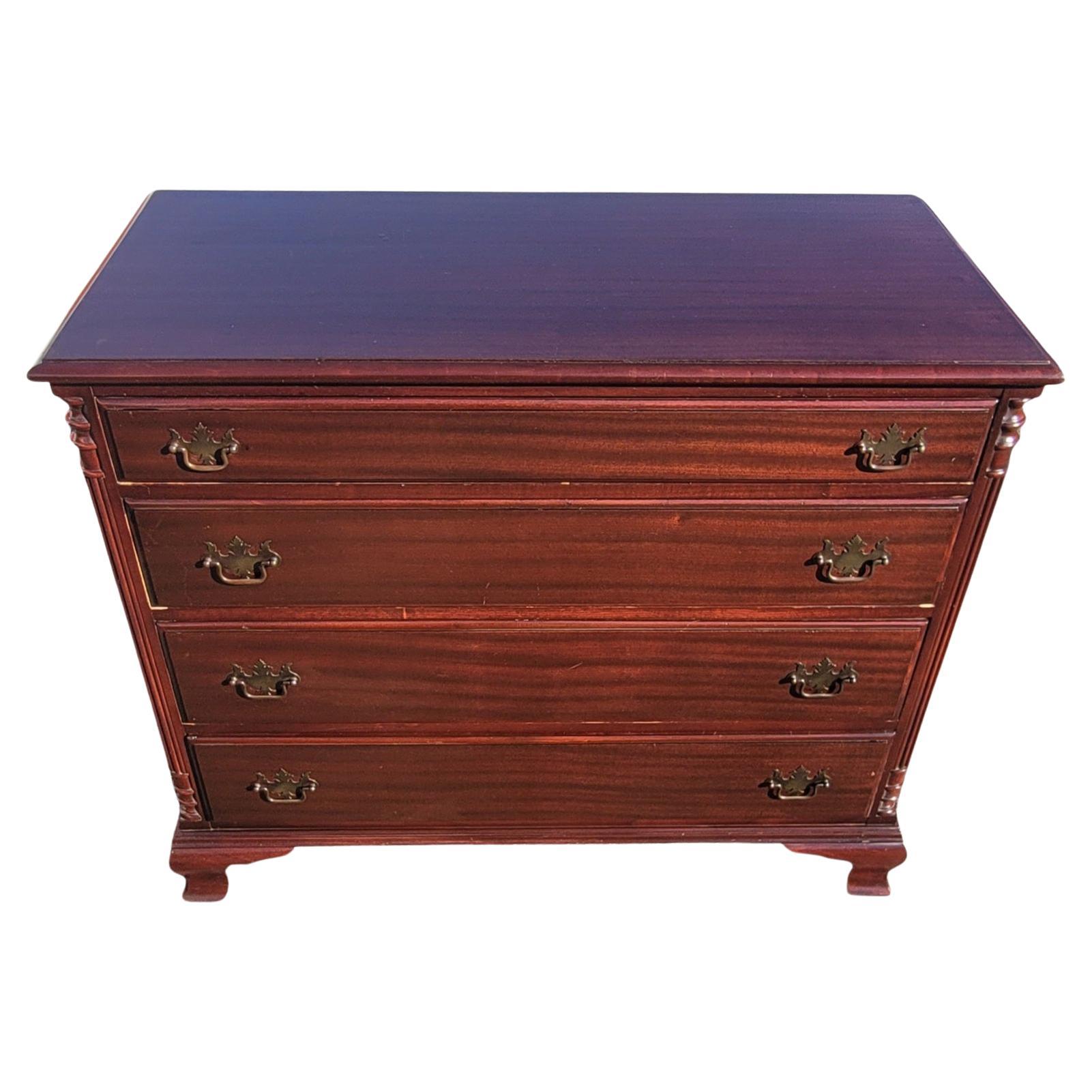 American Early 1900's Chippendale Mahogany Four-Drawer Commode Chest of Drawers For Sale
