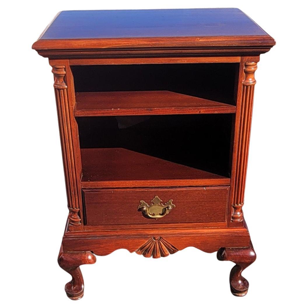 Early 1900's Chippendale Mahogany Tiered One-Drawer Bedside Table Nihghstand For Sale