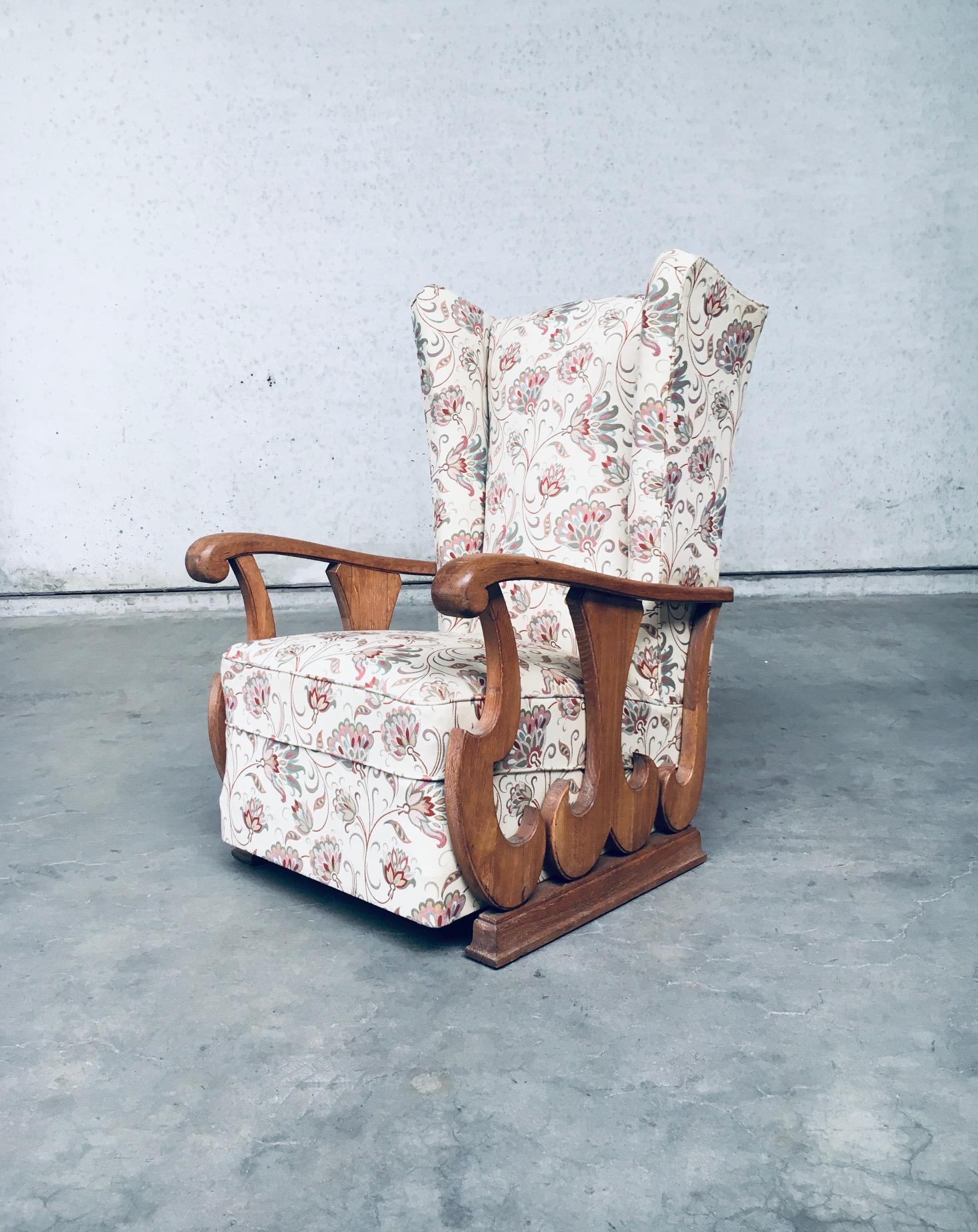 Early 1900's Design High Wing Back Armchair Fauteuil Set For Sale 1