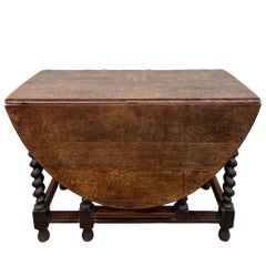 Early 1900s English Oak Gateleg Table