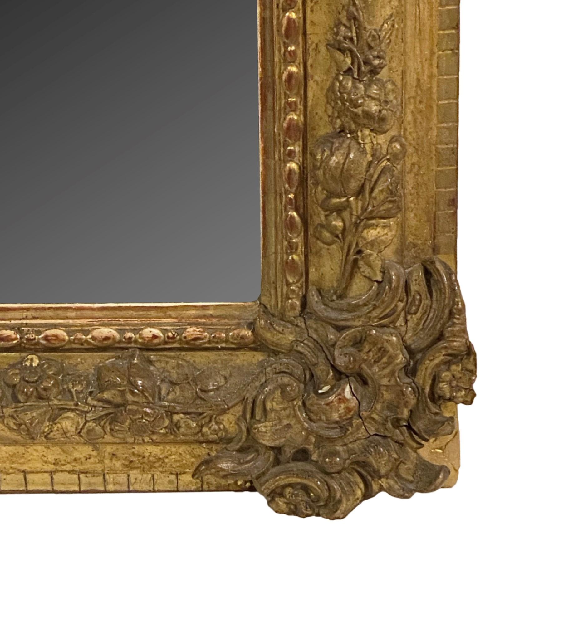 Early 1900s European Gesso and Hand Carved Gilt Floral Wood Mirror 1