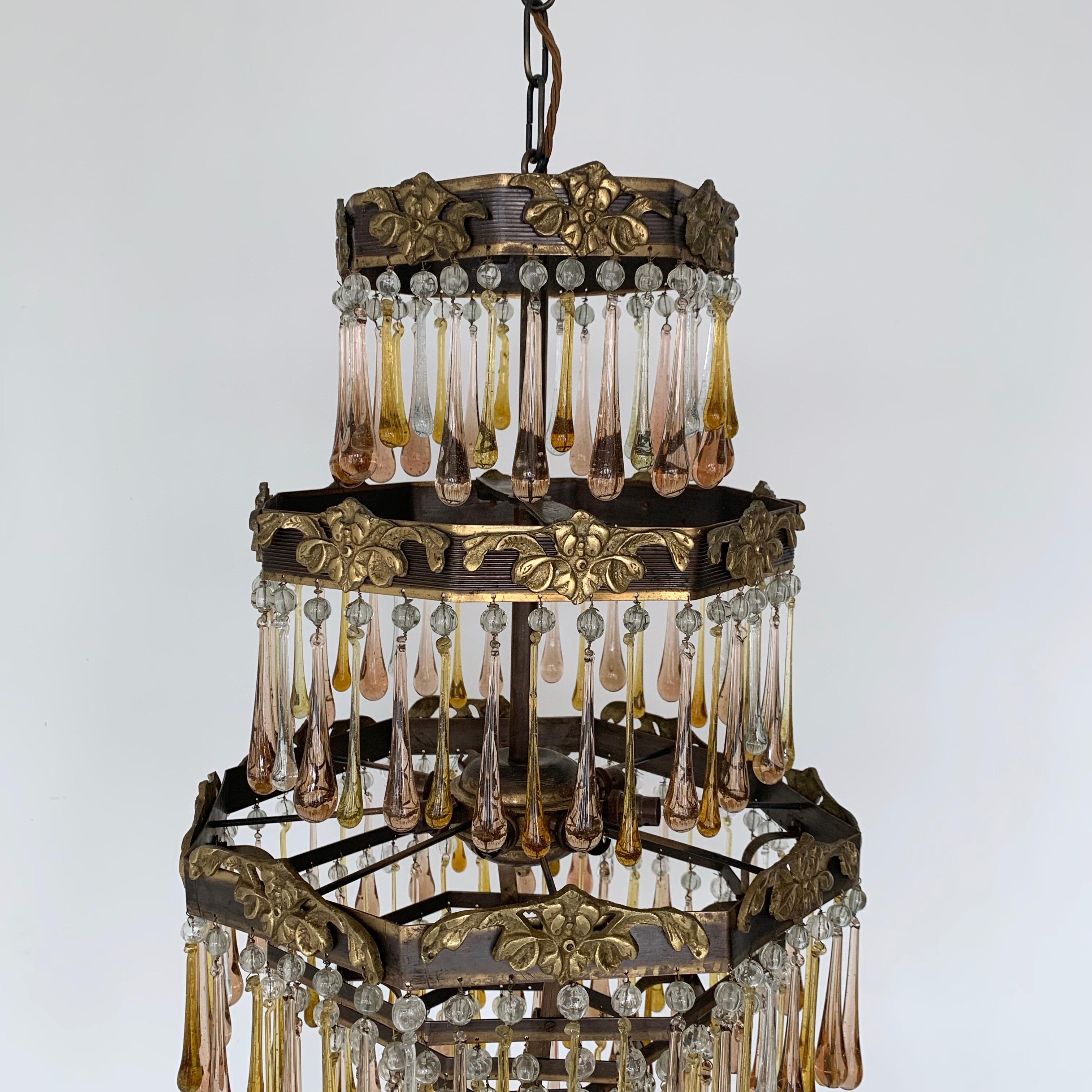 Early 1900s French Brass Waterfall Chandelier Frame Dressed in Peach and Amber For Sale 3