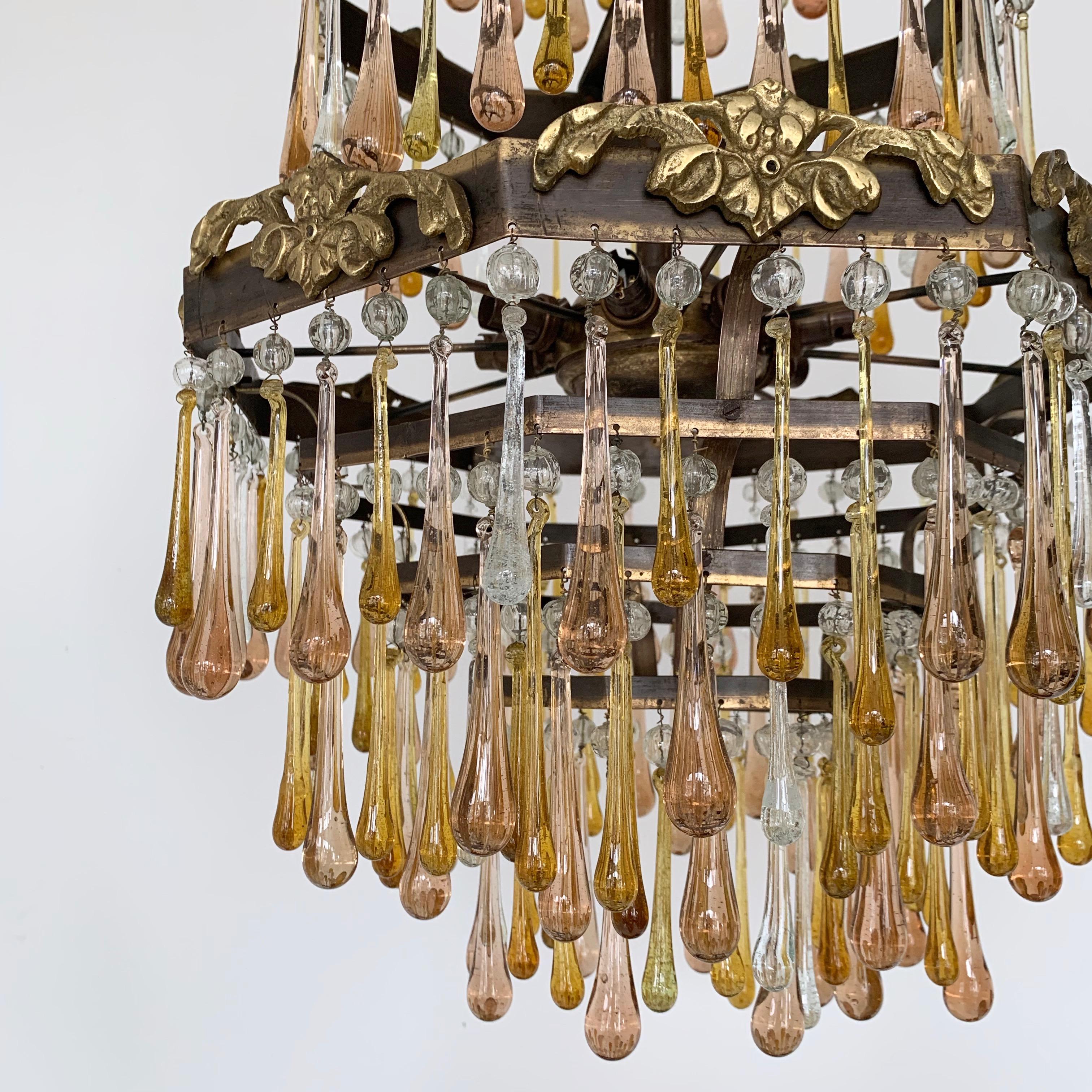 Early 1900s French Brass Waterfall Chandelier Frame Dressed in Peach and Amber For Sale 5