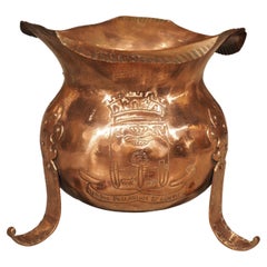 Jardinera Cachepot francesa de cobre de principios de 1900 con borde festoneado