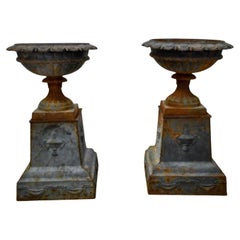 Early 1900s French Grand Tour Cast Iron Medici Garden Urns IMO Fiske, a Pair
