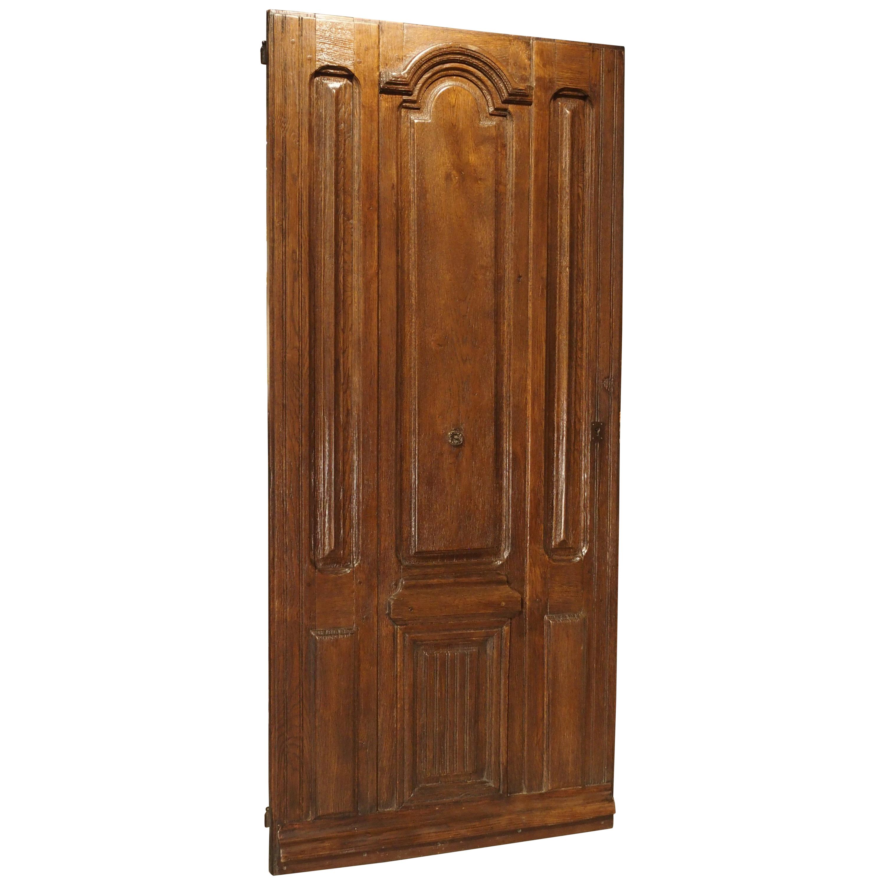 Early 1900s French Louis XIV Style Oak Entry Door