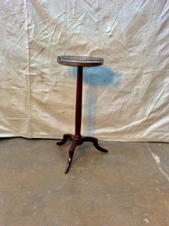 Early 1900s French Mahogany Drink Table with Marble Top and Brass Gallery
