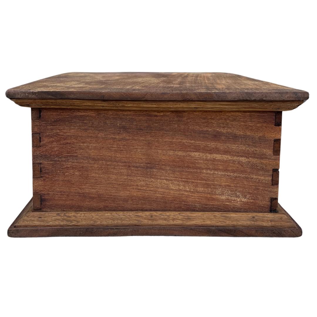 Early 1900s French Oak Box For Sale 6