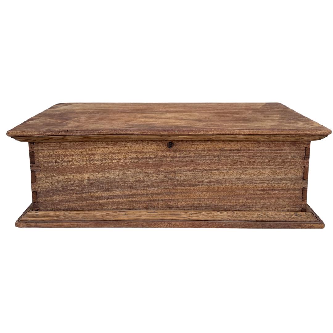 Circa early 1900s France.

A beautiful antique oak document box with a wonderful color and natural patina. This box has hand dovetailed construction. There is an inlaid key hole, but the box does not come with a key. Large enough to store documents