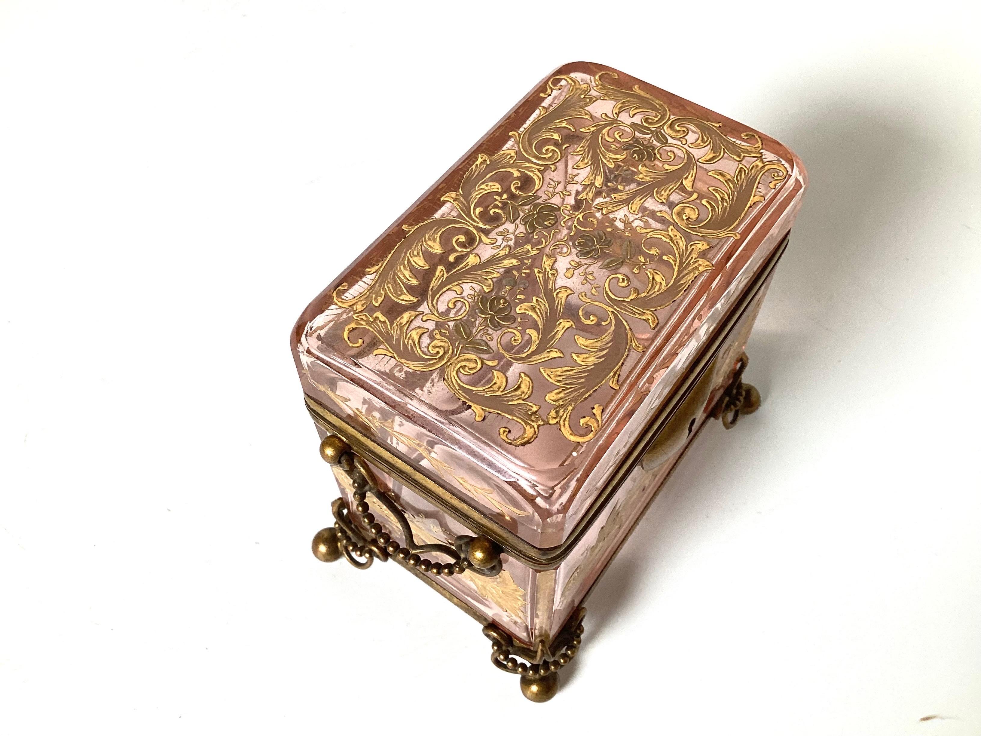Early 1900's French Pink Glass Dresser Box With Gilt Decoration & Brass Mounts For Sale 4