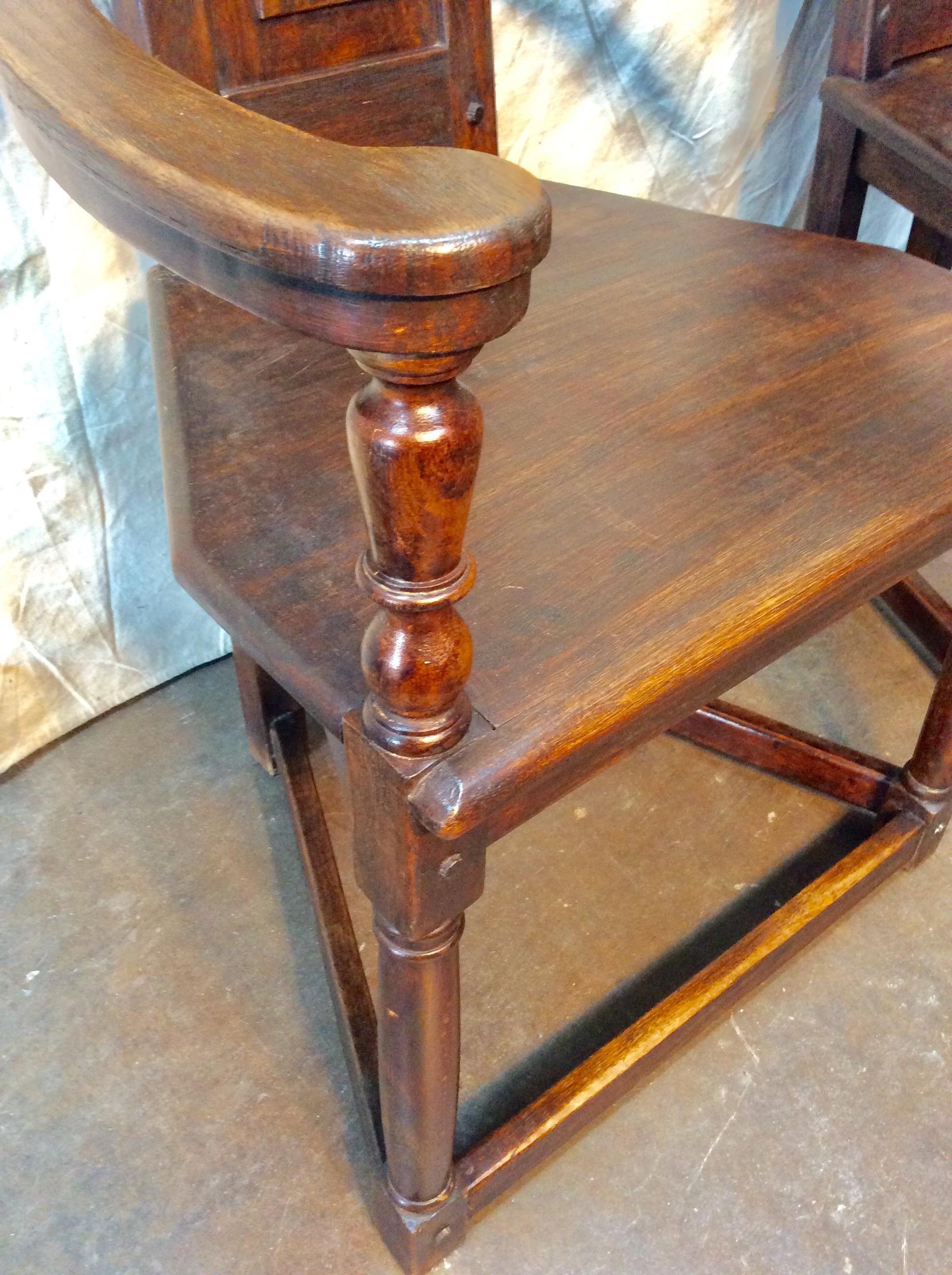 Early 1900s French Walnut Armchairs, a Pair For Sale 2