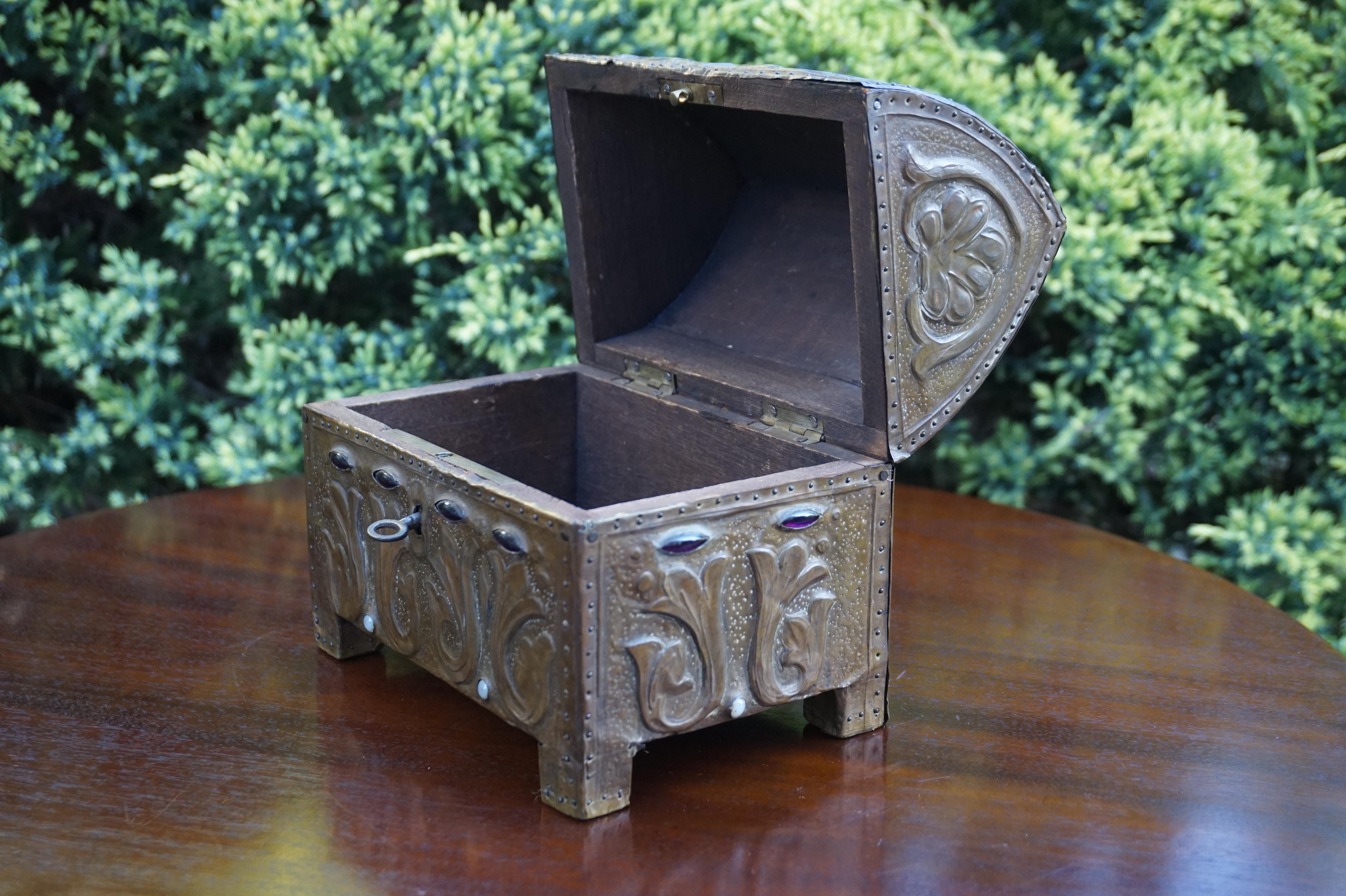 Early 1900s Gothic Revival Embossed Copper & Inlaid Stones Wooden Box with Key 7