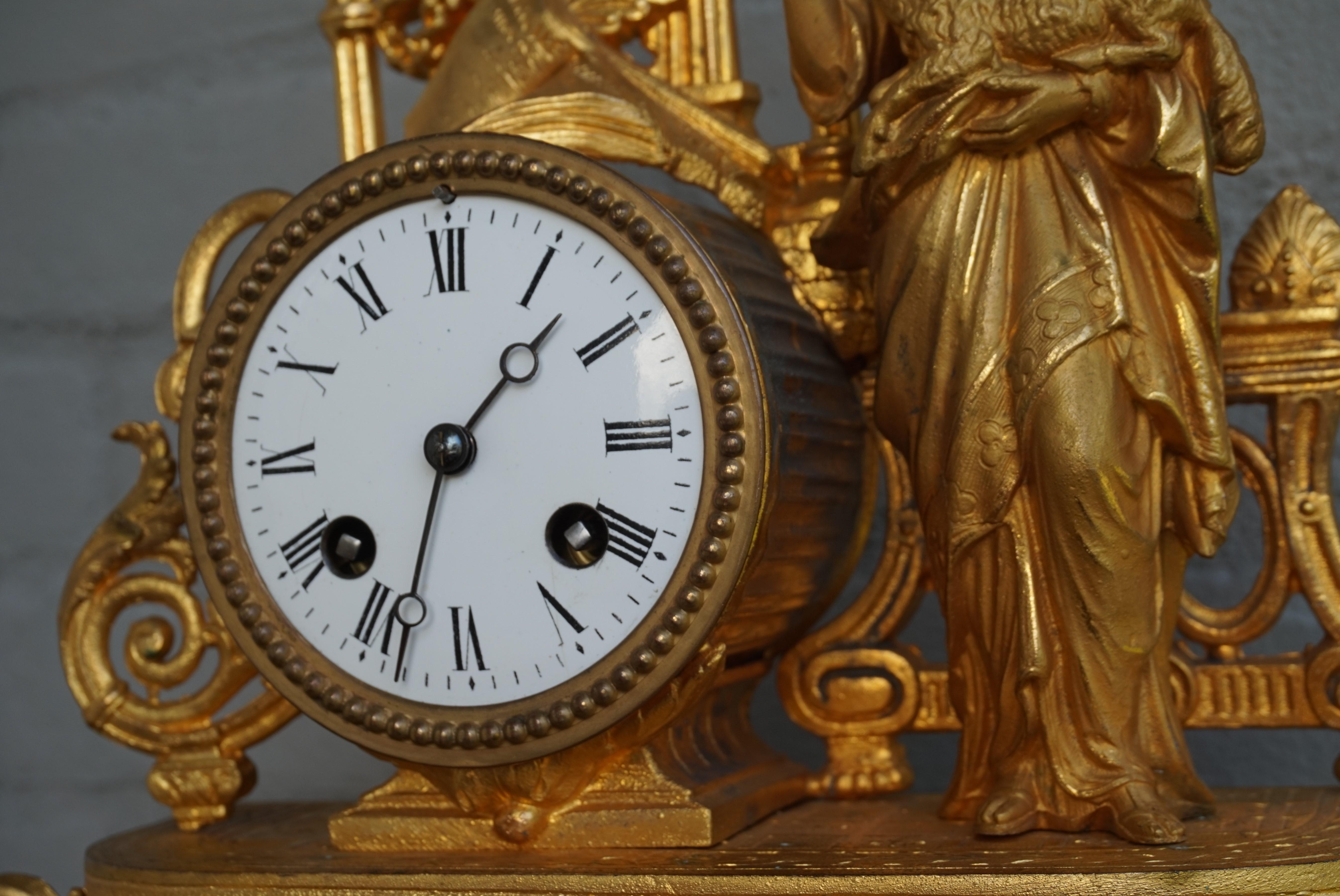 Early 1900s Gothic Revival Gilt Table Clock w. Christ Holding Lamb Sculpture For Sale 7