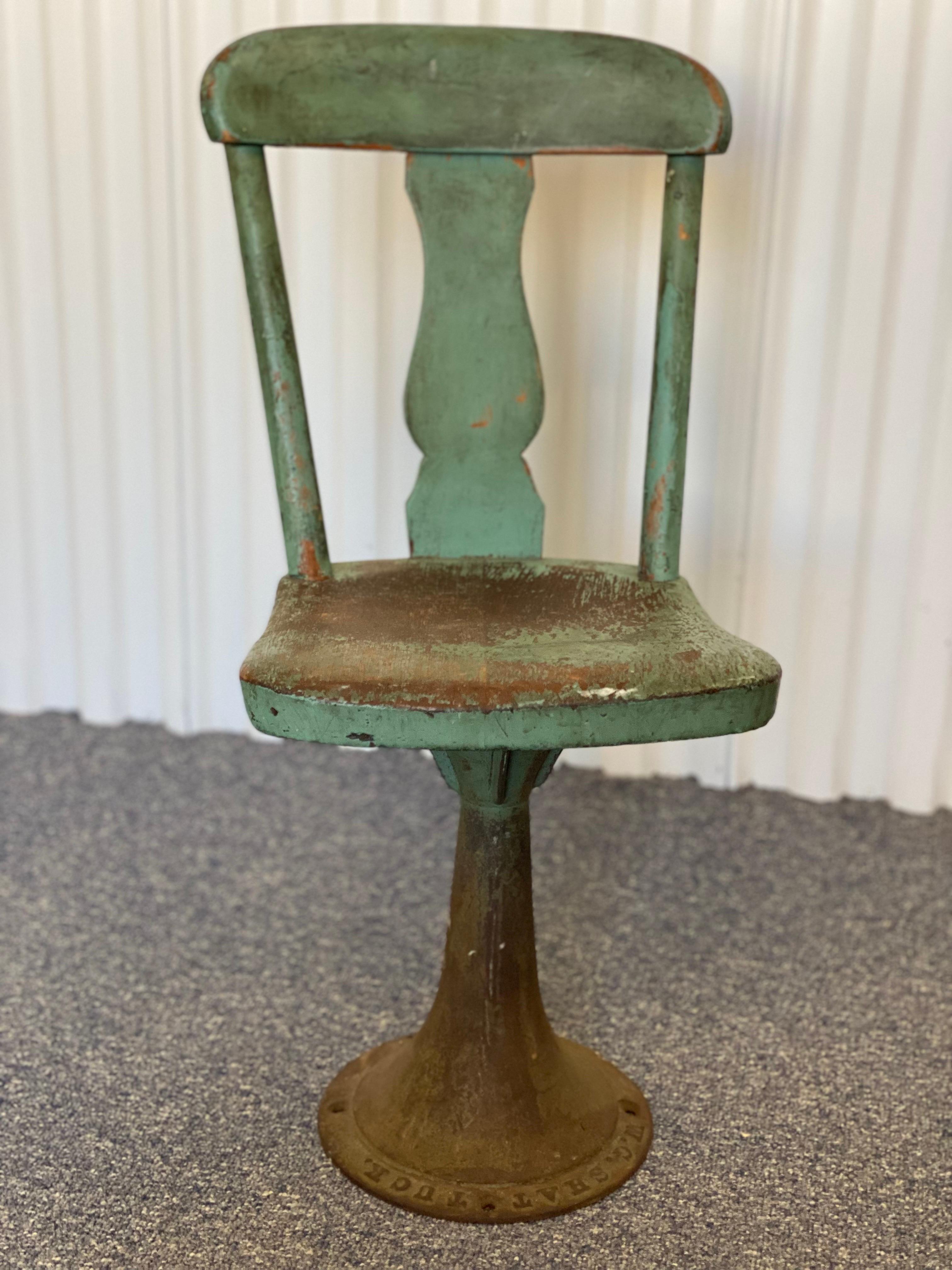 Chaise de bureau pour enfant en bois et metal & Greene & Greene Wood &wood du début des années 1900 par W.G. Shattuck Bon état - En vente à Southampton, NY