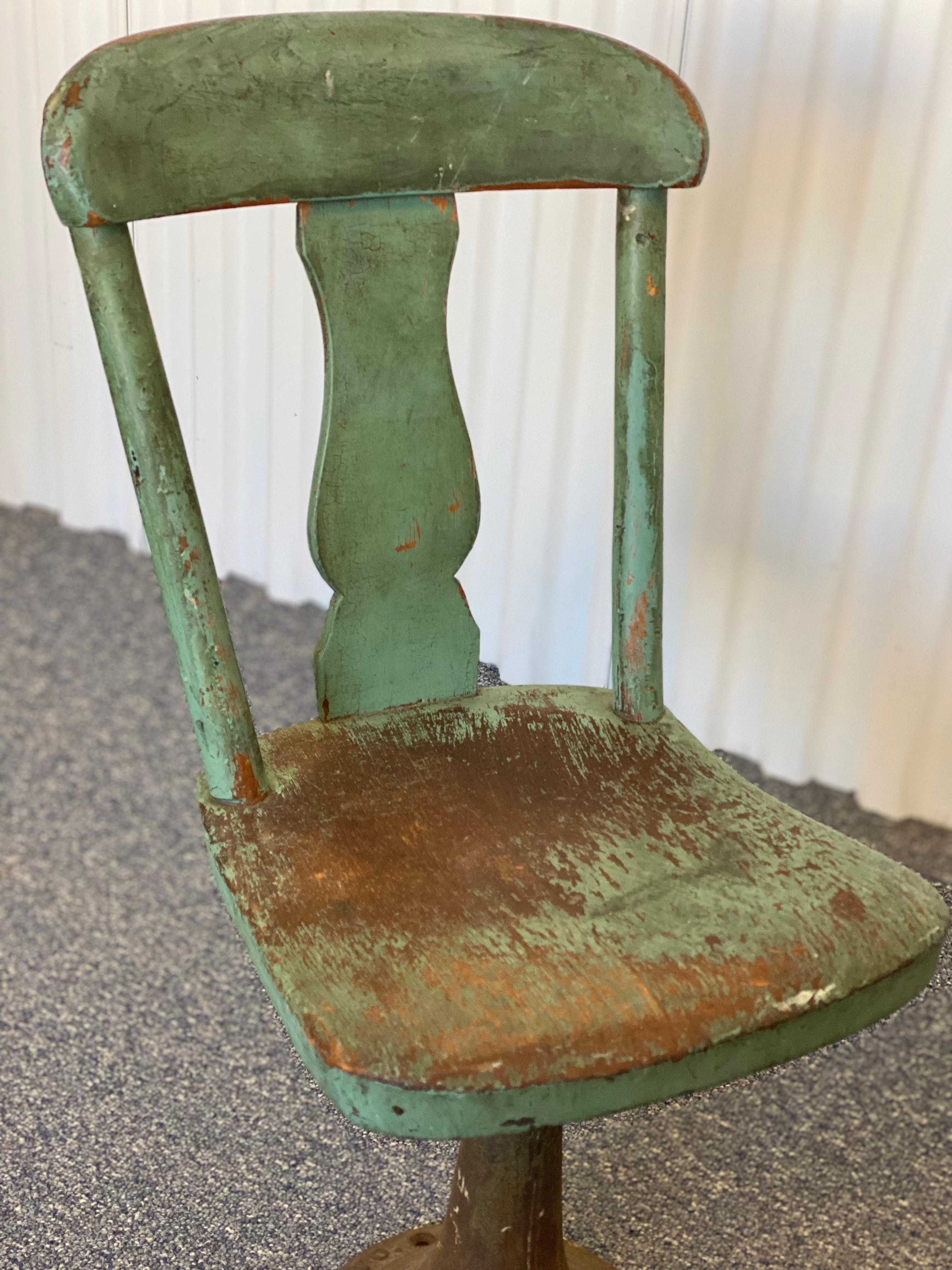 Métal Chaise de bureau pour enfant en bois et metal & Greene & Greene Wood &wood du début des années 1900 par W.G. Shattuck en vente