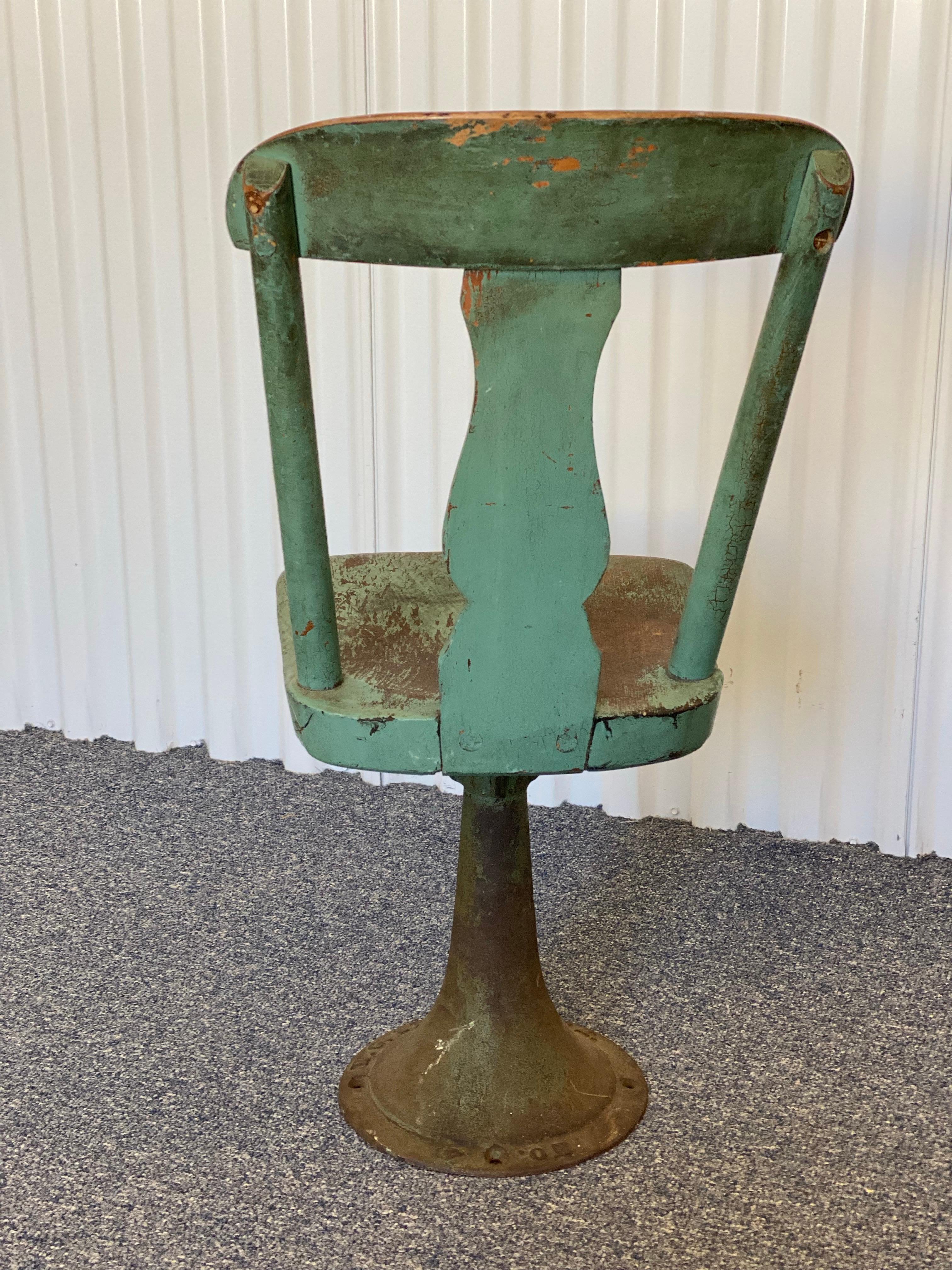 Chaise de bureau pour enfant en bois et metal & Greene & Greene Wood &wood du début des années 1900 par W.G. Shattuck en vente 3