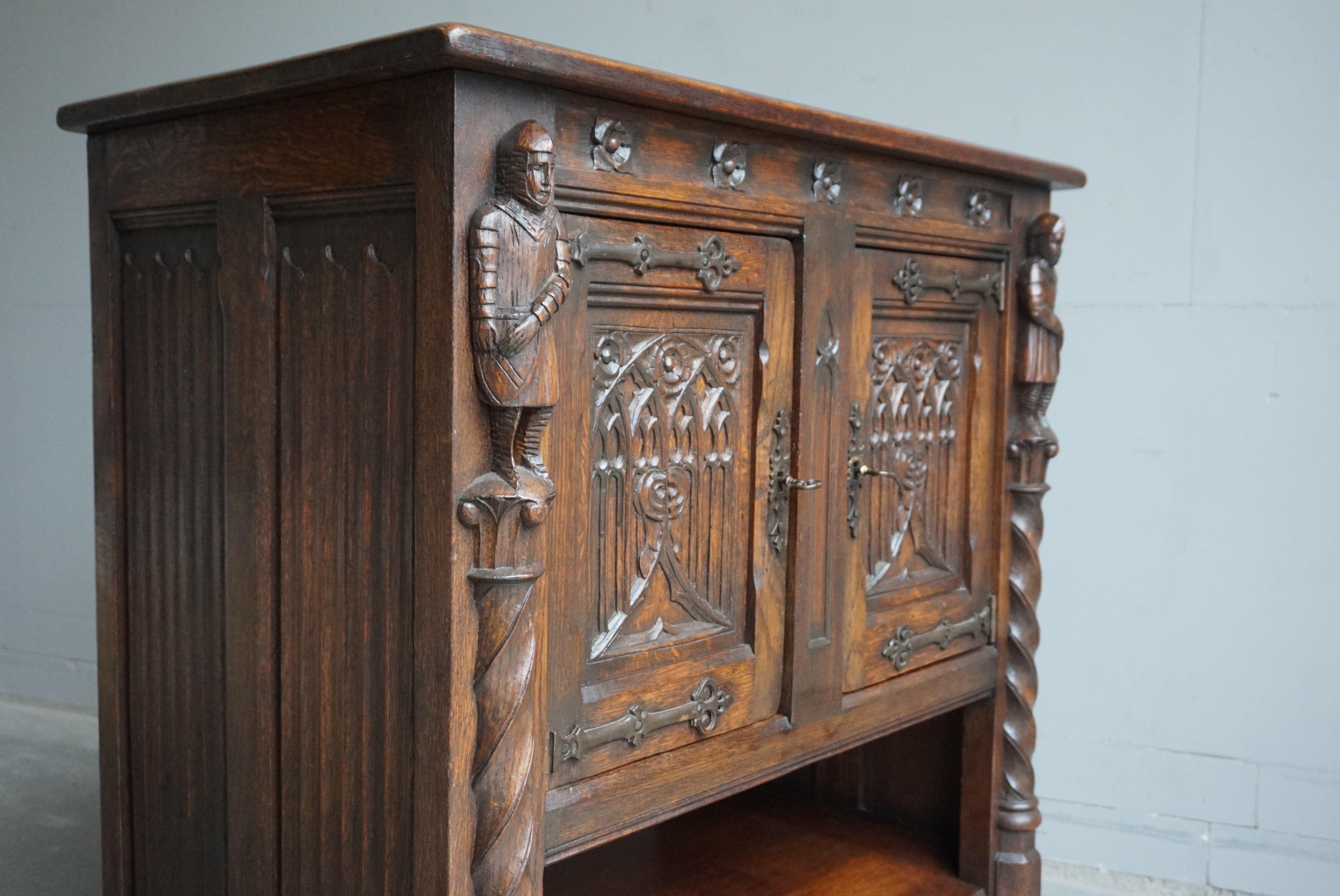 Dutch Early 1900s Hand Carved Gothic Revival Oak Drinks Cabinet / Dry Bar with Knights