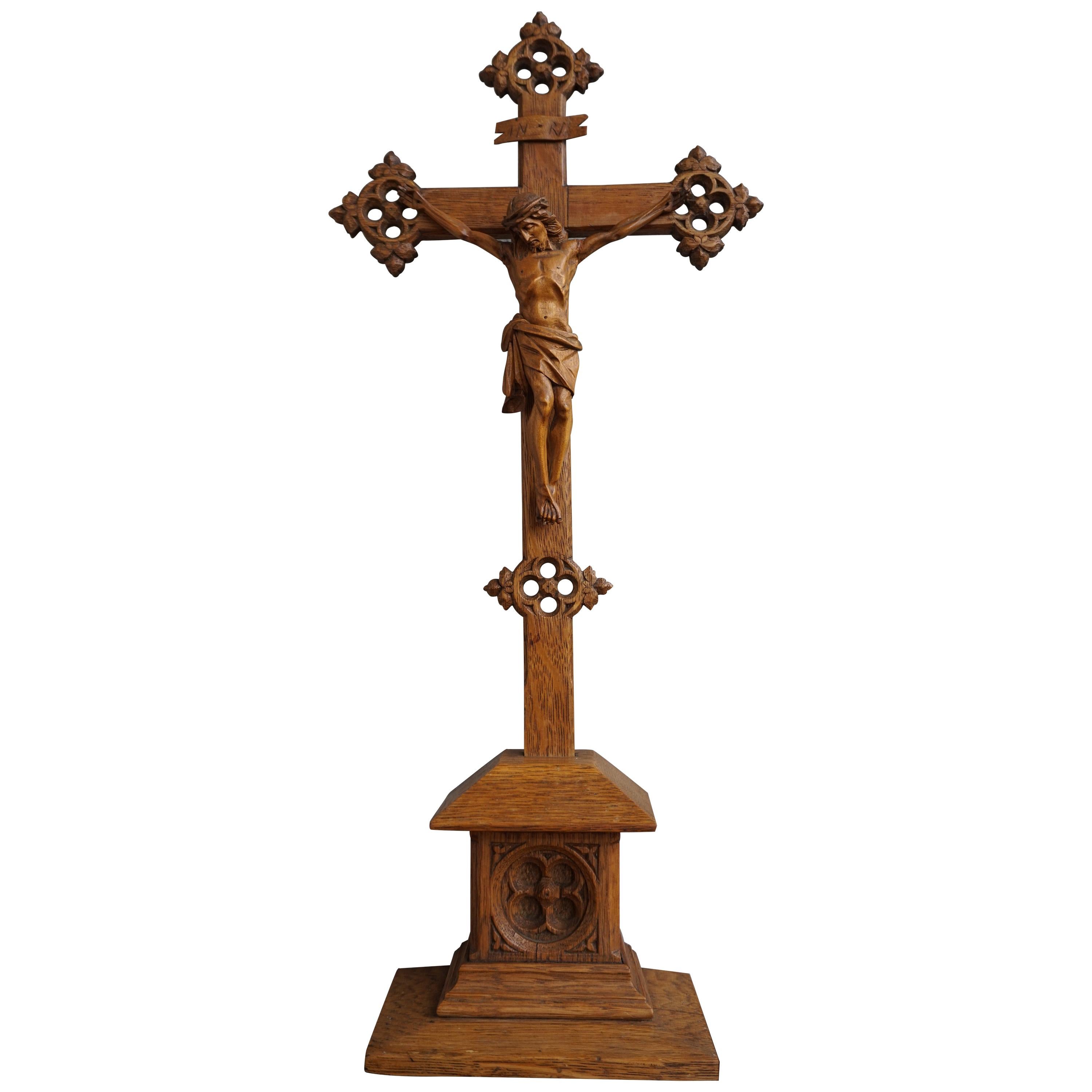 Early 1900s Hand Carved Gothic Revival Table Crucifix with Corpus of Christ 1910