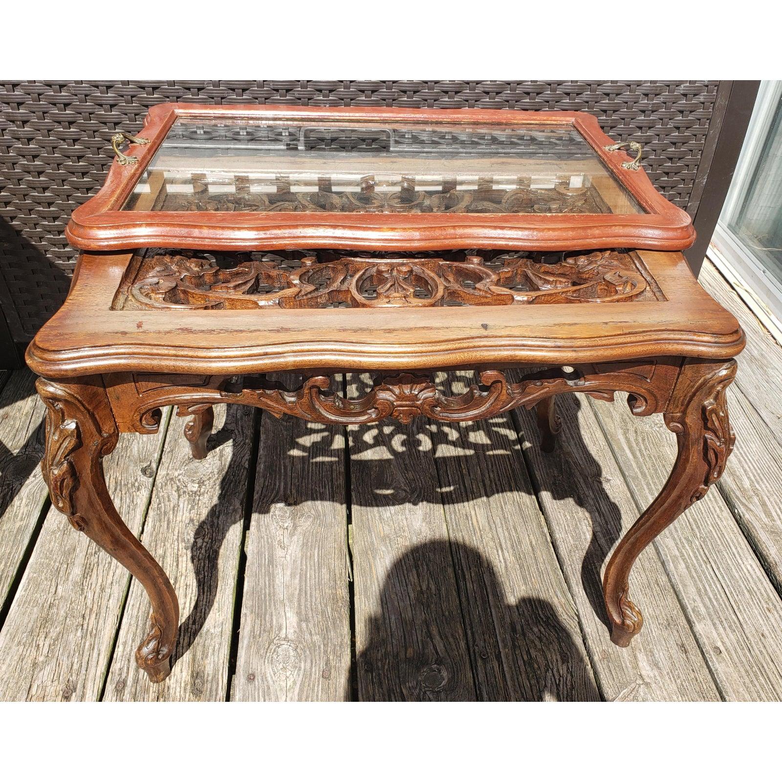 Early 1900s Hand Carved Walnut Tray Table For Sale 3