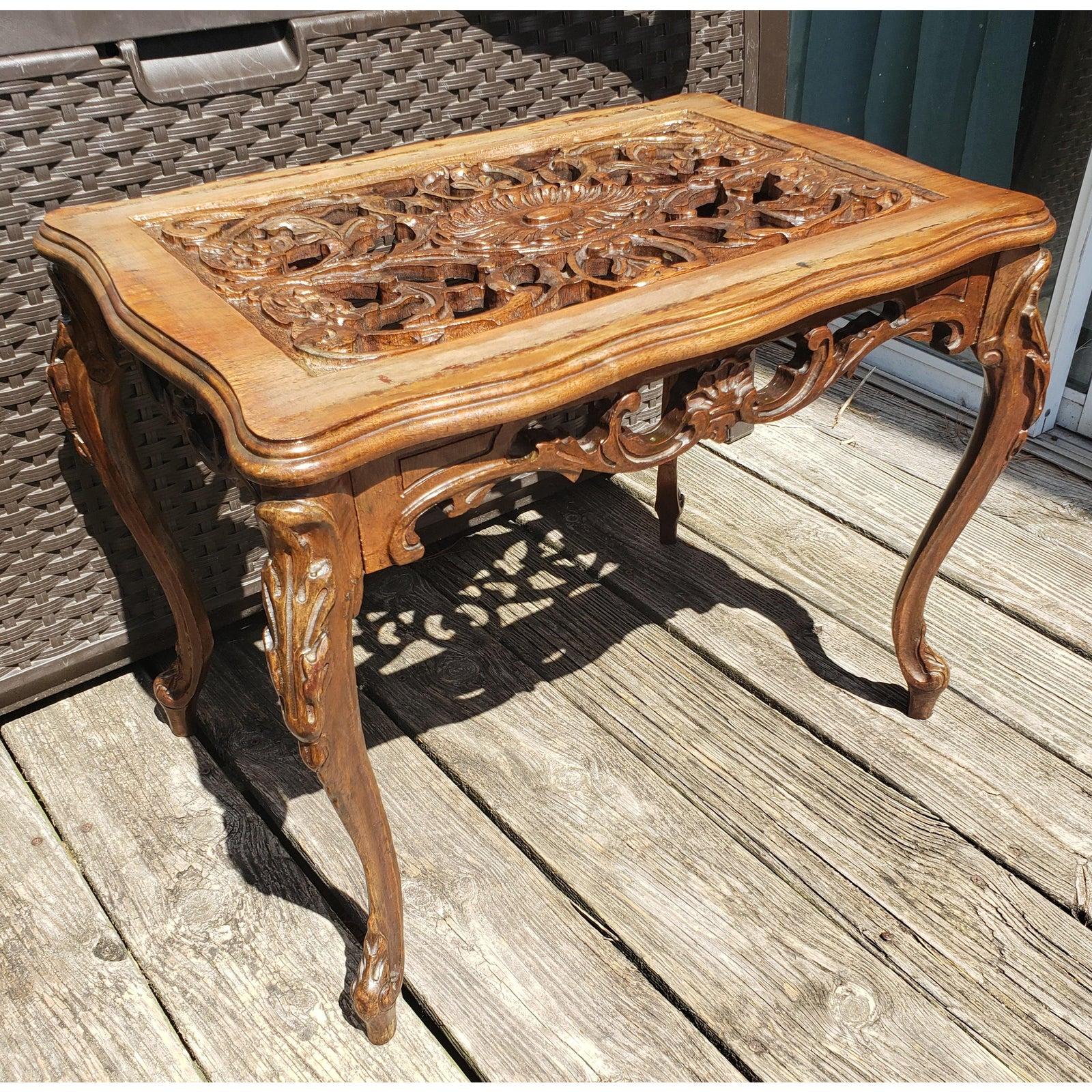 Early 1900s Hand Carved Walnut Tray Table For Sale 1