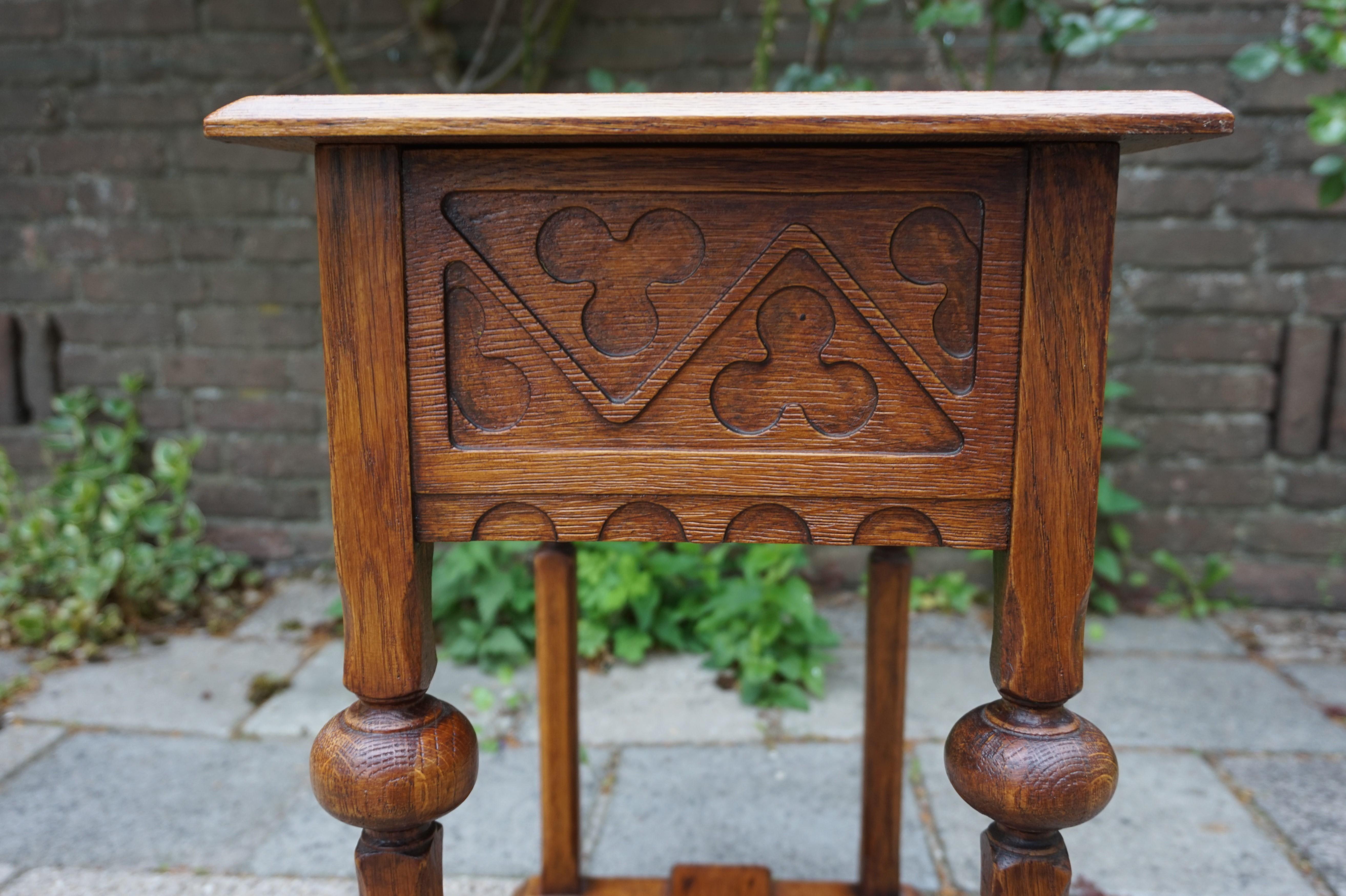 Early 1900s Handcrafted Gothic Revival Work or Side Table with Trefoil Decor 4