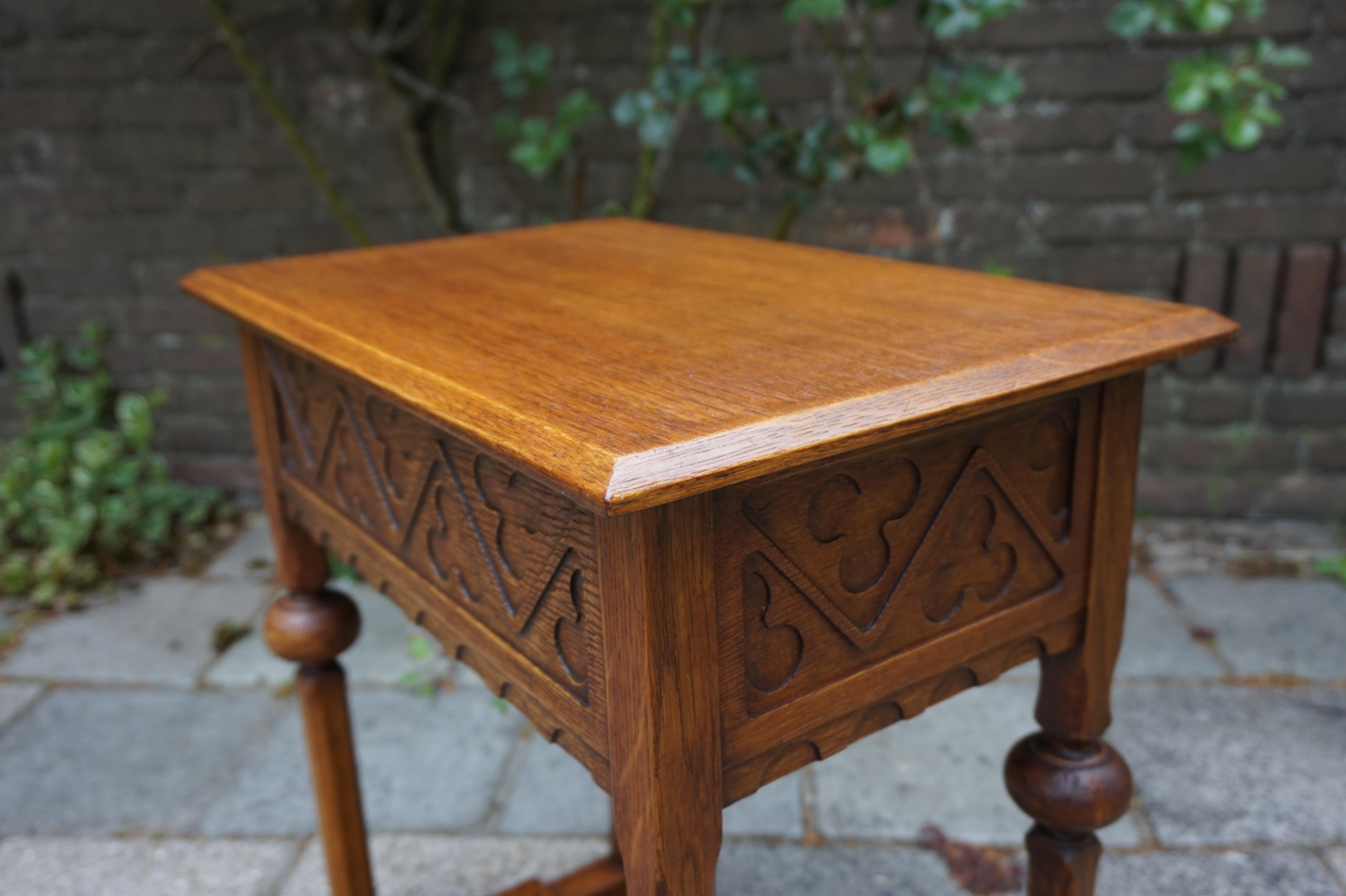 Early 1900s Handcrafted Gothic Revival Work or Side Table with Trefoil Decor 5