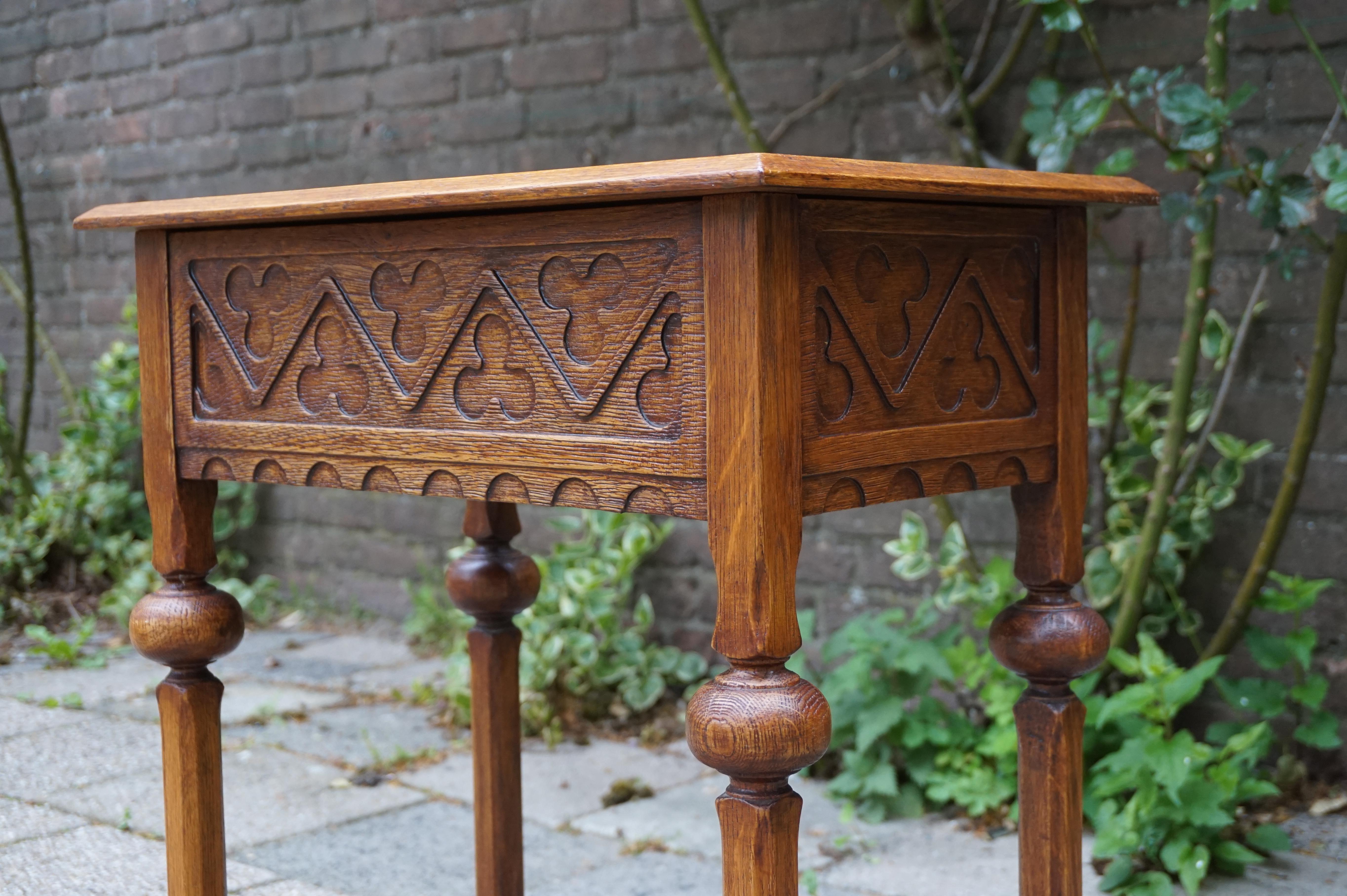 Early 1900s Handcrafted Gothic Revival Work or Side Table with Trefoil Decor 7