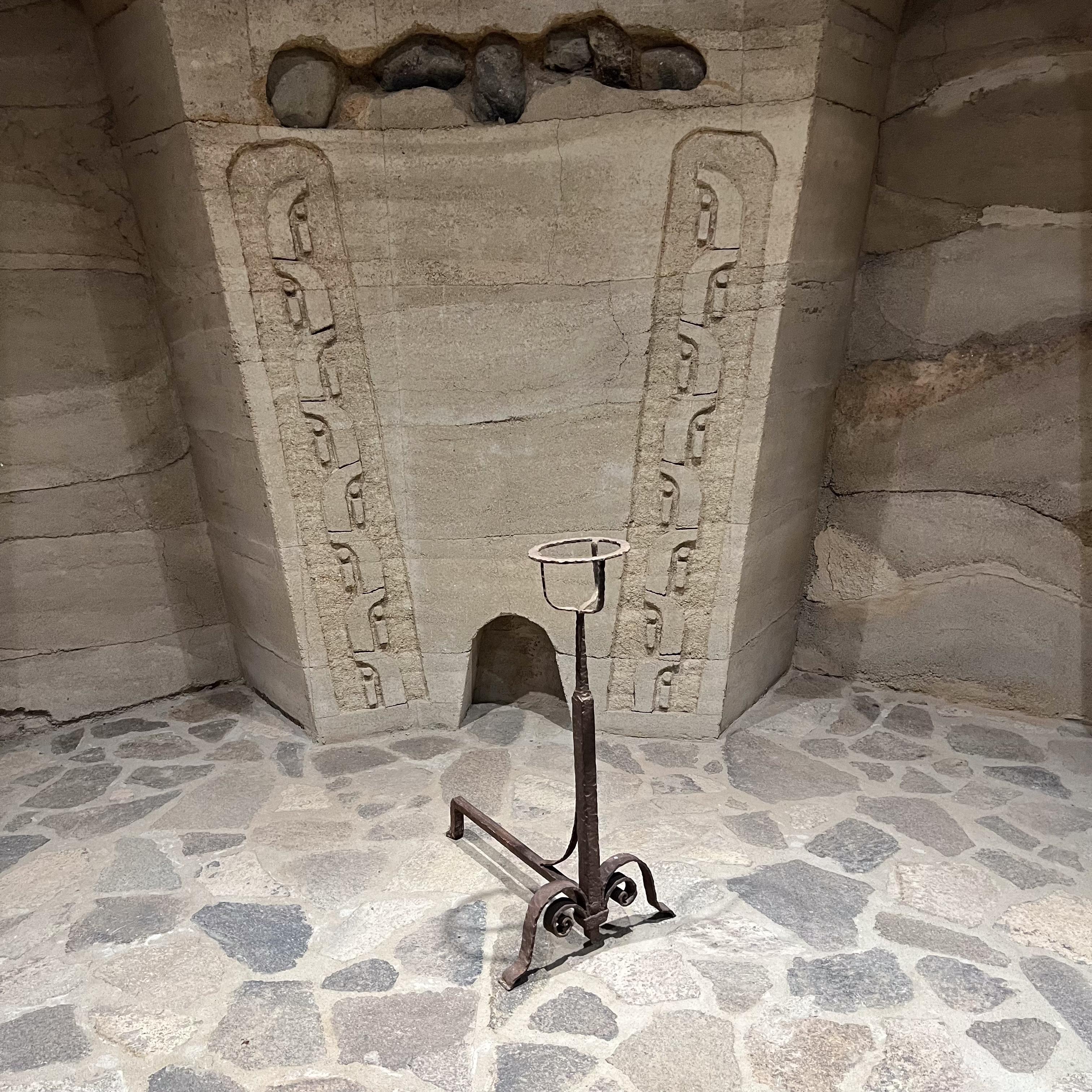 Arts and Crafts Early 1900s Hand Forged Iron Textured Andiron and Candleholder For Sale