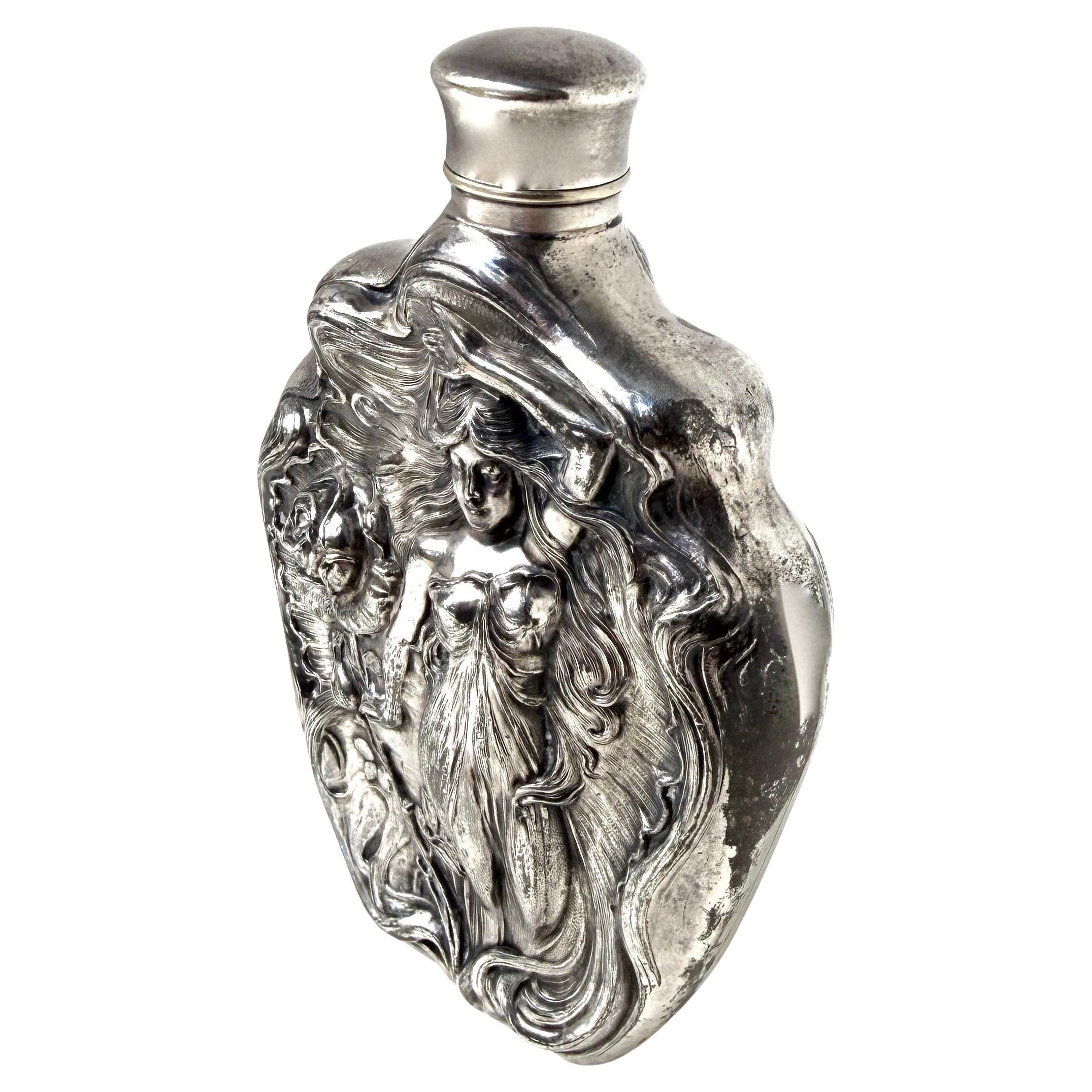Early 1900's Highly Decorated Silver Plated Flask. Victor Silver Co. Ca. 1905 For Sale