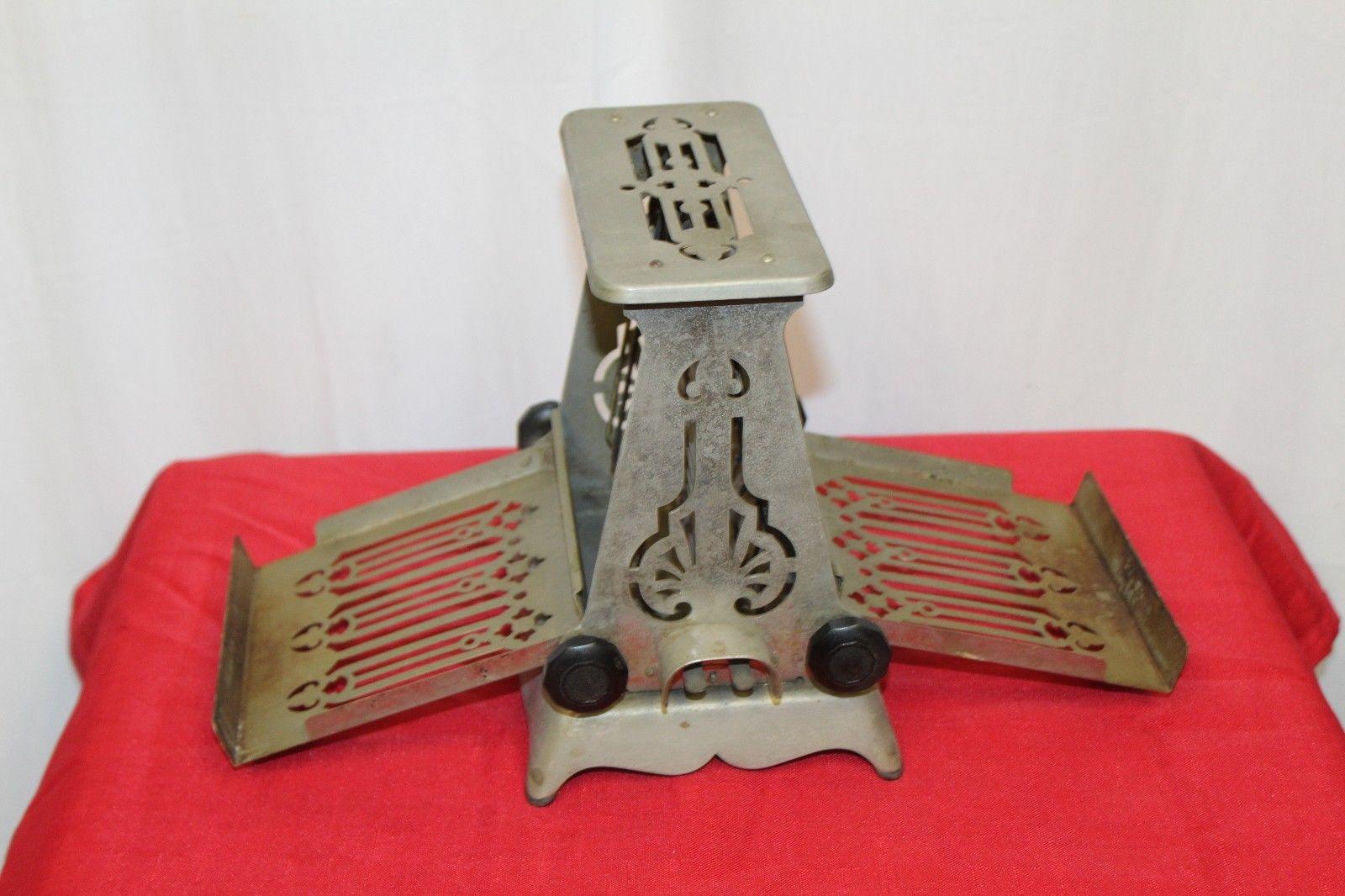 Hotpoint Electric Vintage Toaster, Anfang 1900er Jahre im Zustand „Relativ gut“ in Orange, CA