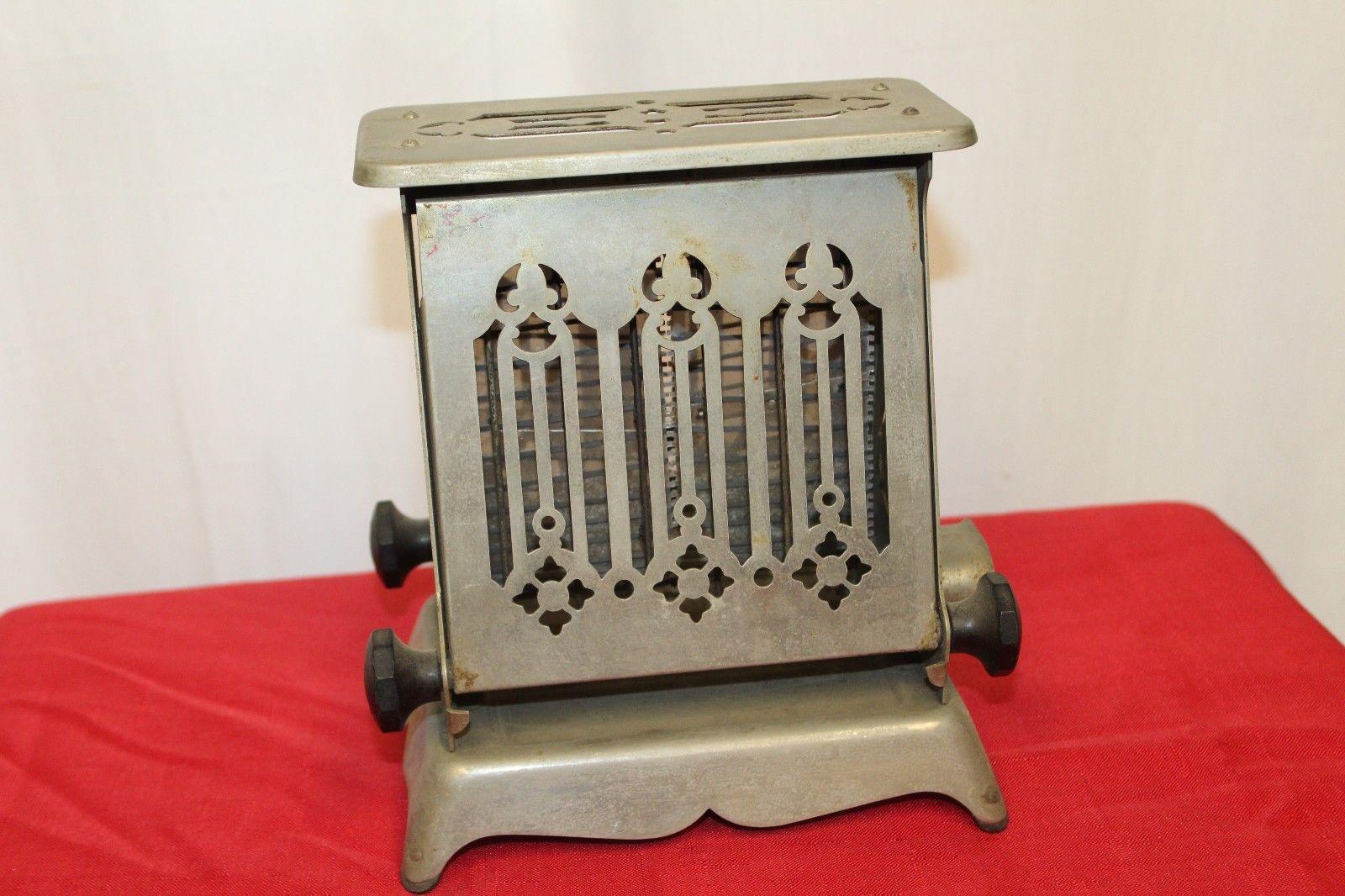 American Early 1900s Hotpoint Electric Vintage Toaster