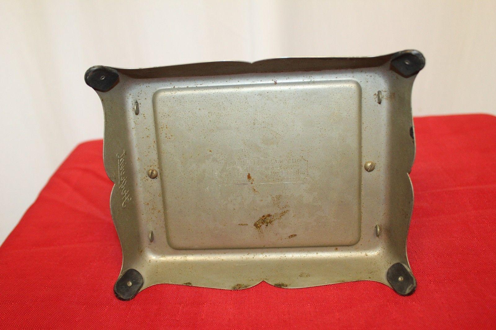 Metal Early 1900s Hotpoint Electric Vintage Toaster