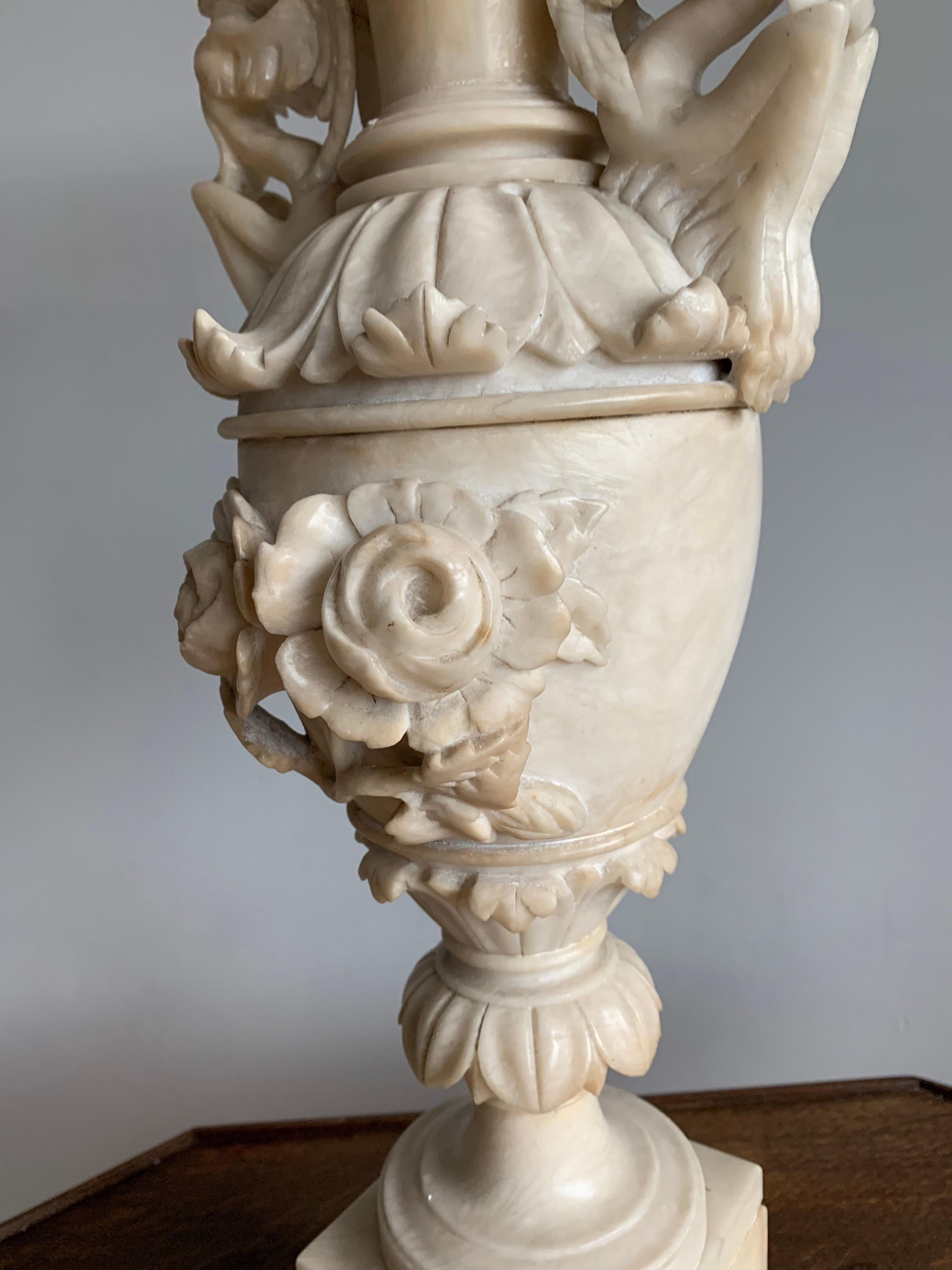 Early 1900s Impressive and Finely Hand Carved Antique Alabaster Ornamental Vase In Good Condition In Lisse, NL