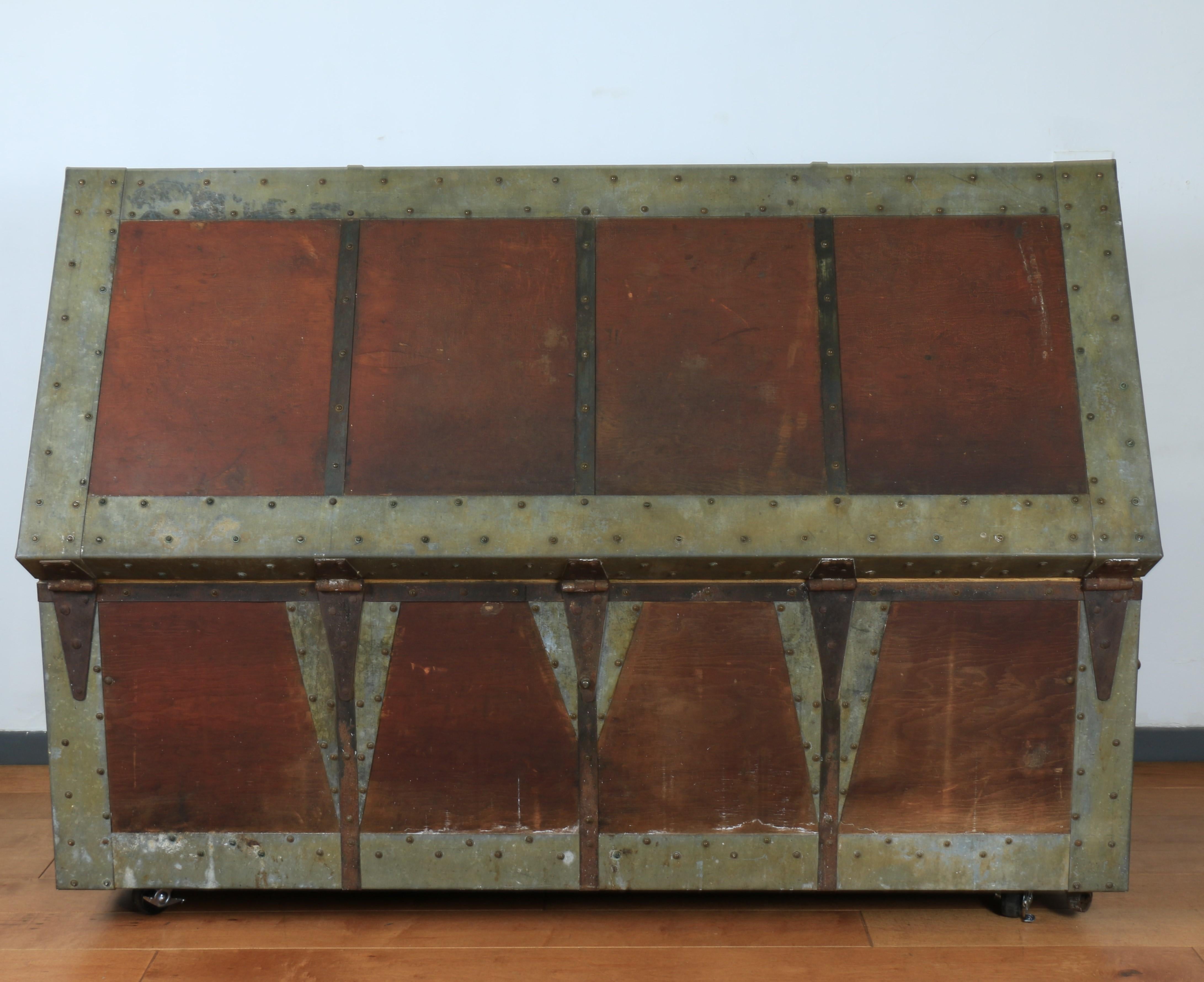 Early 1900's Large Industrial Chest For Sale 2