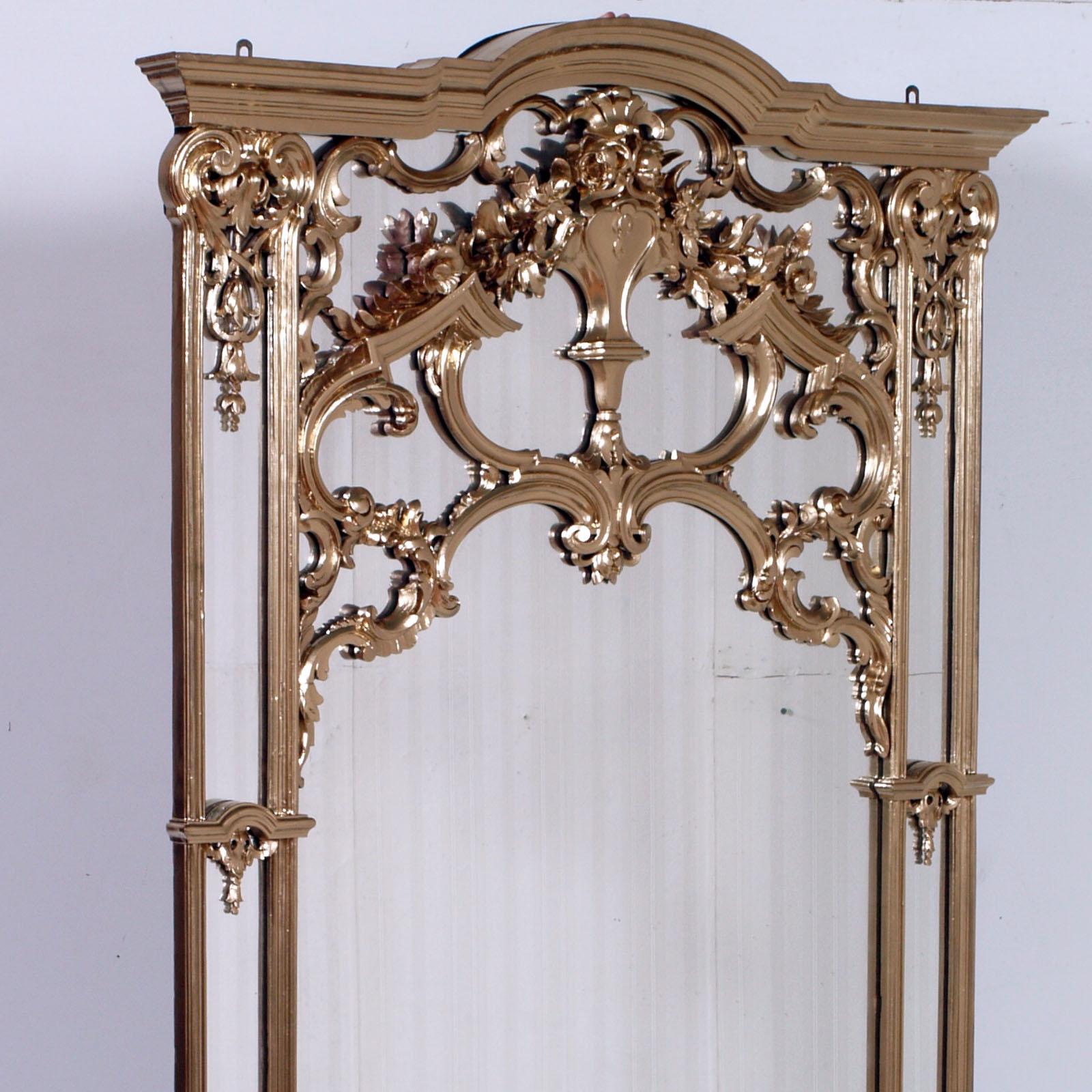 Italian Early 1900s Large Venetian Rococo Mirror by Testolini Salviati Giltwood Walnut For Sale