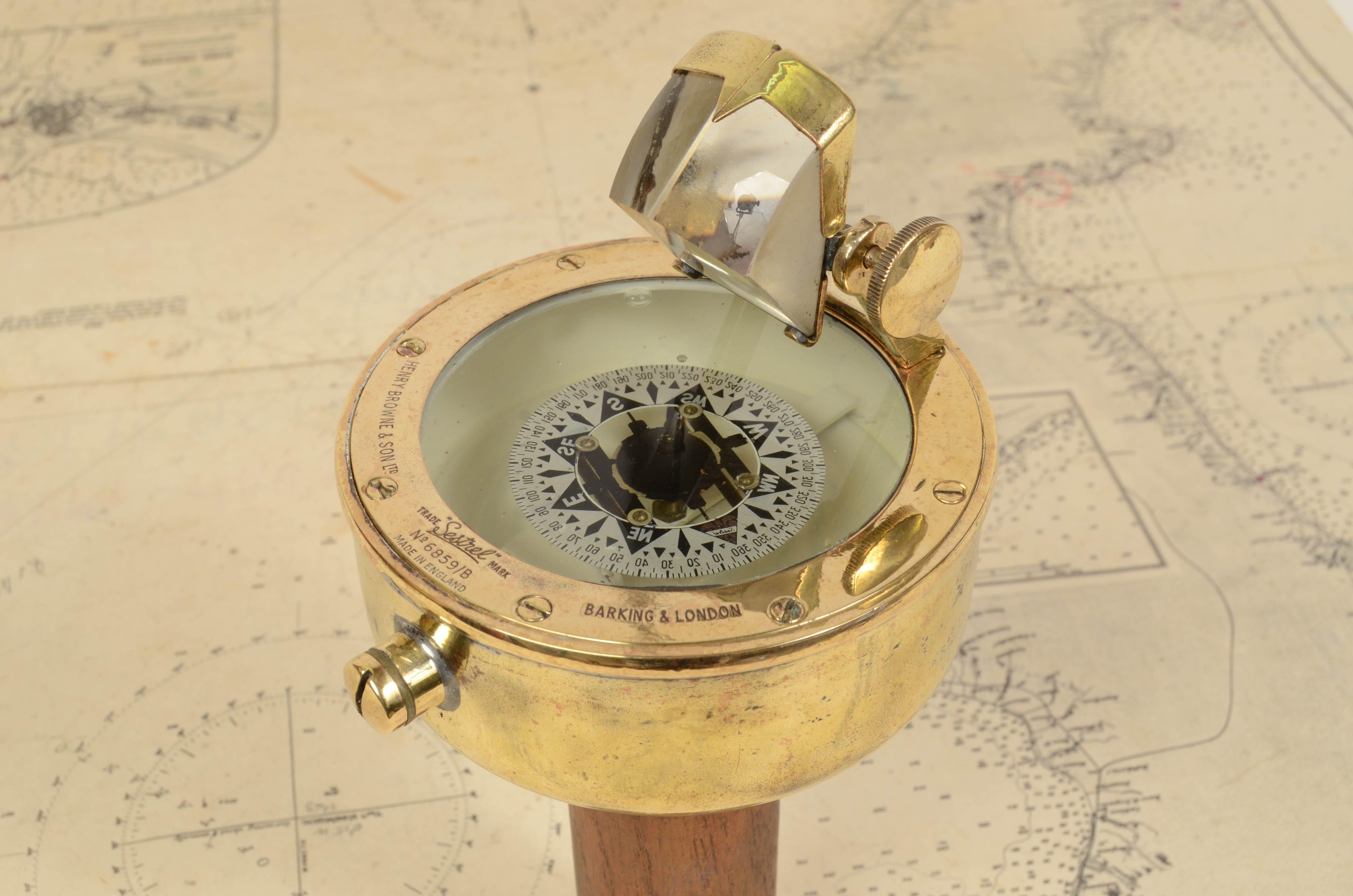 1822-1-a magnetic compass