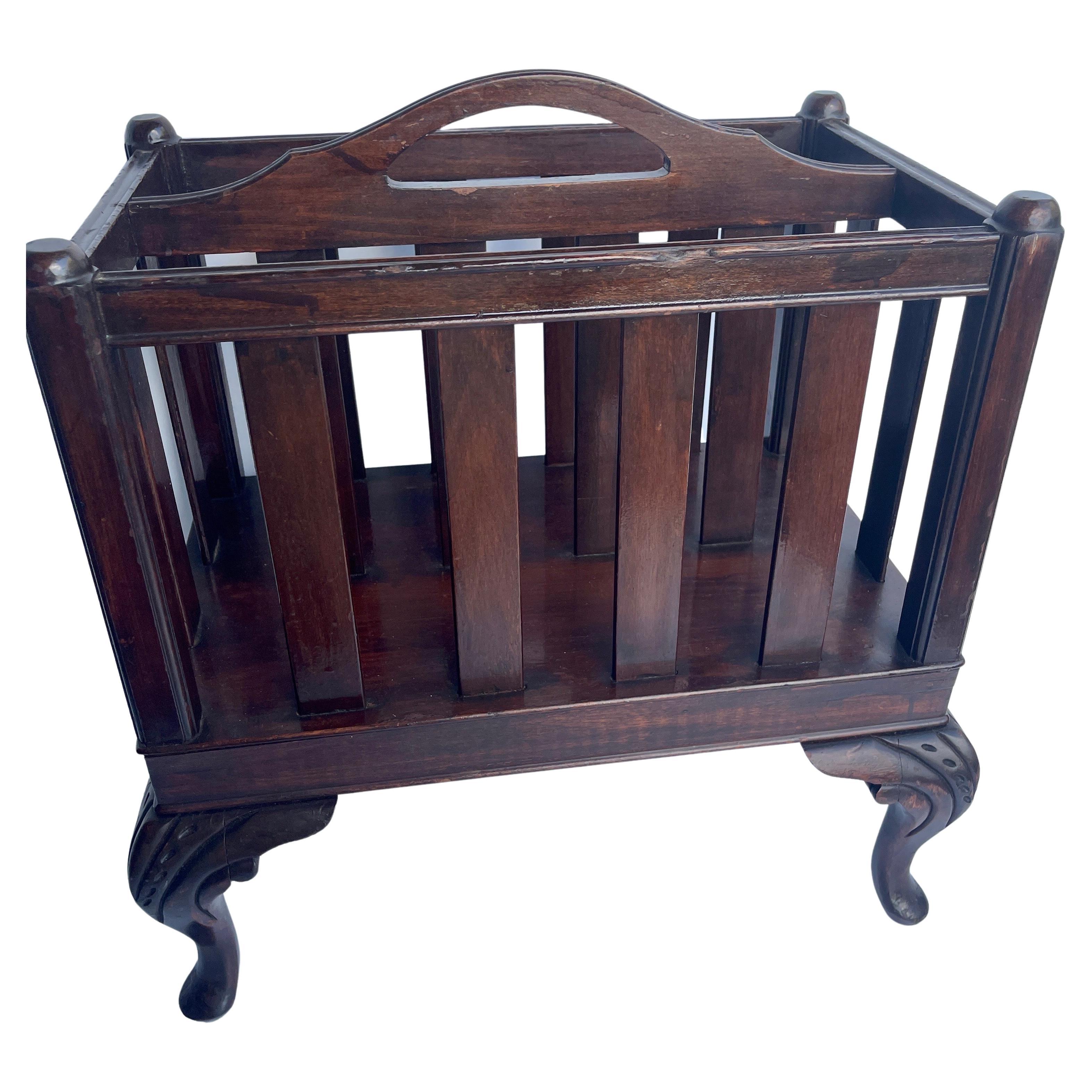 Early 20th Century English Regency style mahogany rack with two compartments for magazines or records.