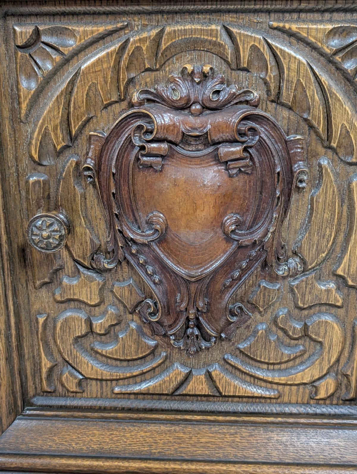 Credenza, buffet in stile rinascimentale in Oak dei primi del '900 in vendita 8