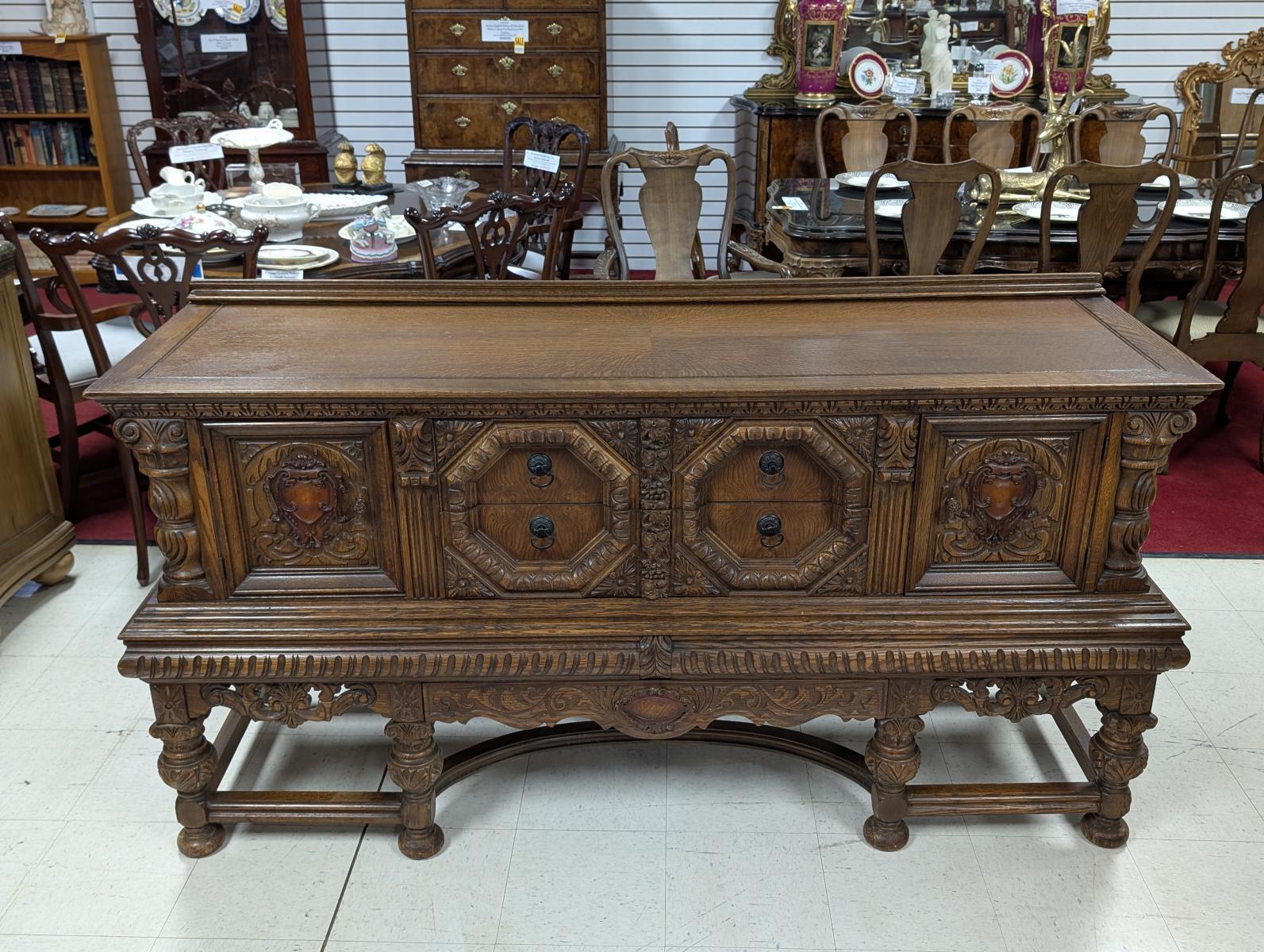 Rinascimento Credenza, buffet in stile rinascimentale in Oak dei primi del '900 in vendita