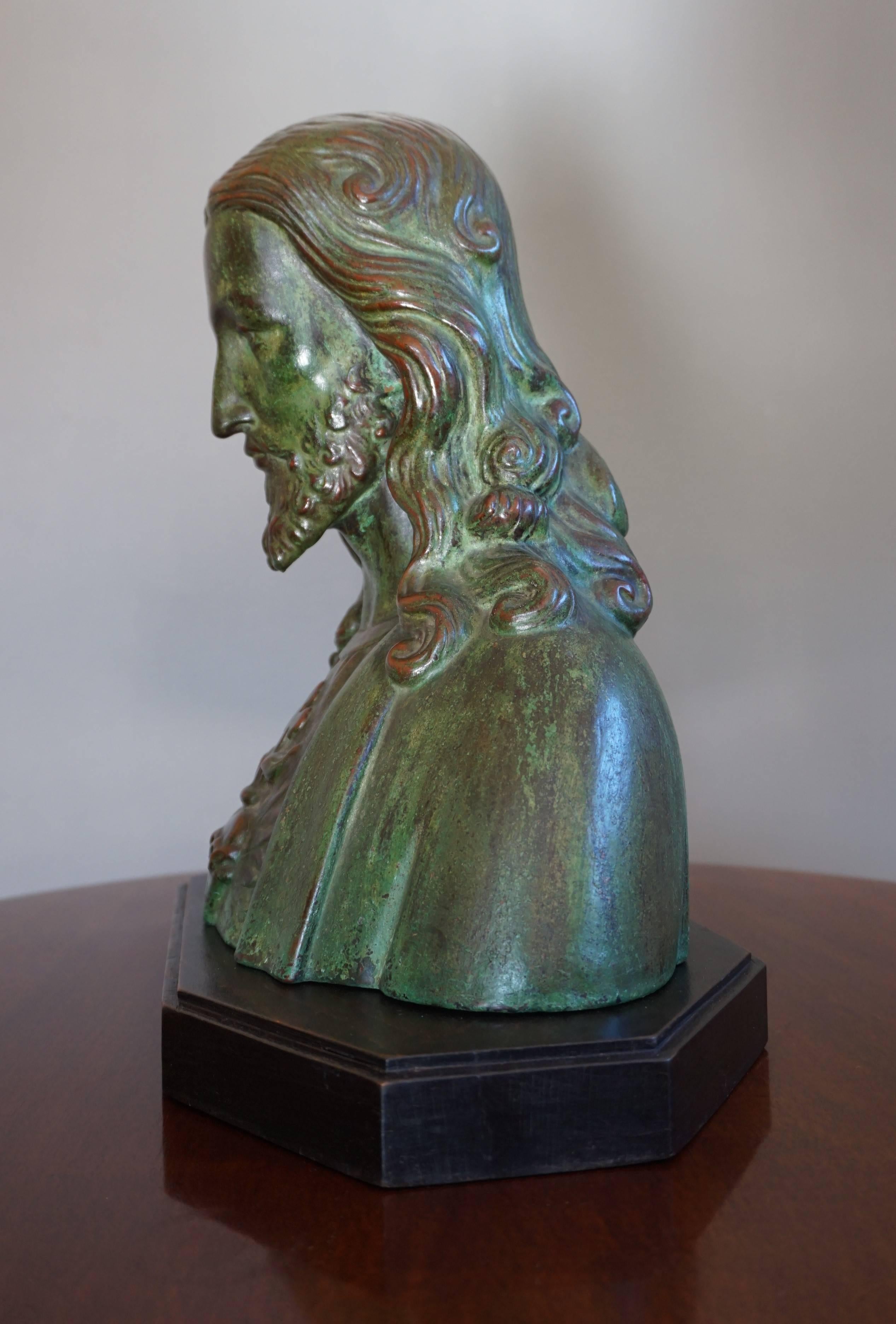 Early 1900s Patinated Terracotta or Plaster Bust of Christ on an Art Deco Base In Excellent Condition In Lisse, NL