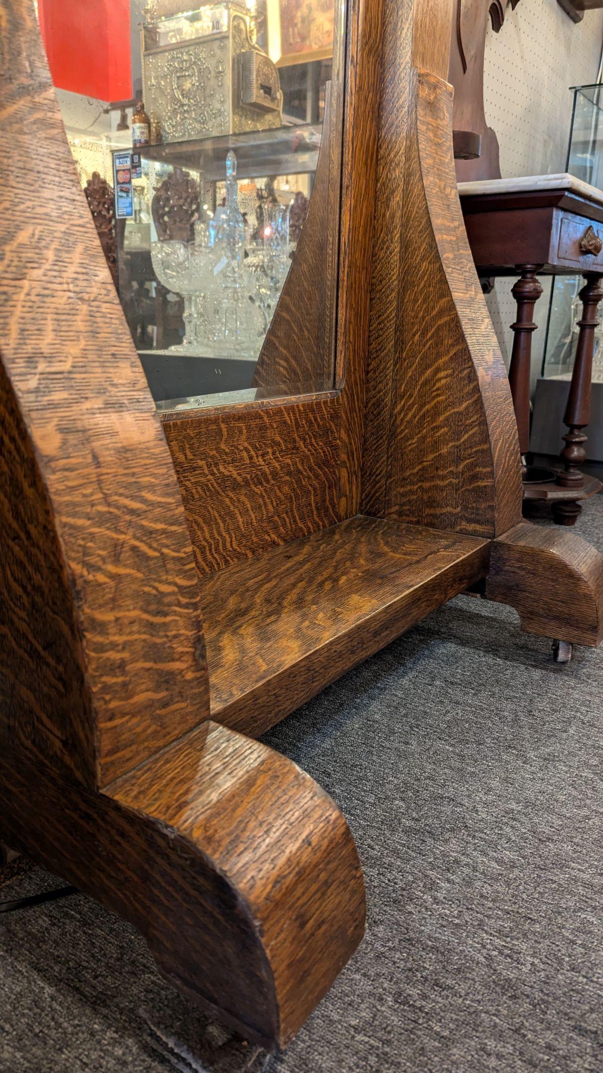 19th Century Early 1900s Quarter Sawn Oak Hall Tree Mirror For Sale