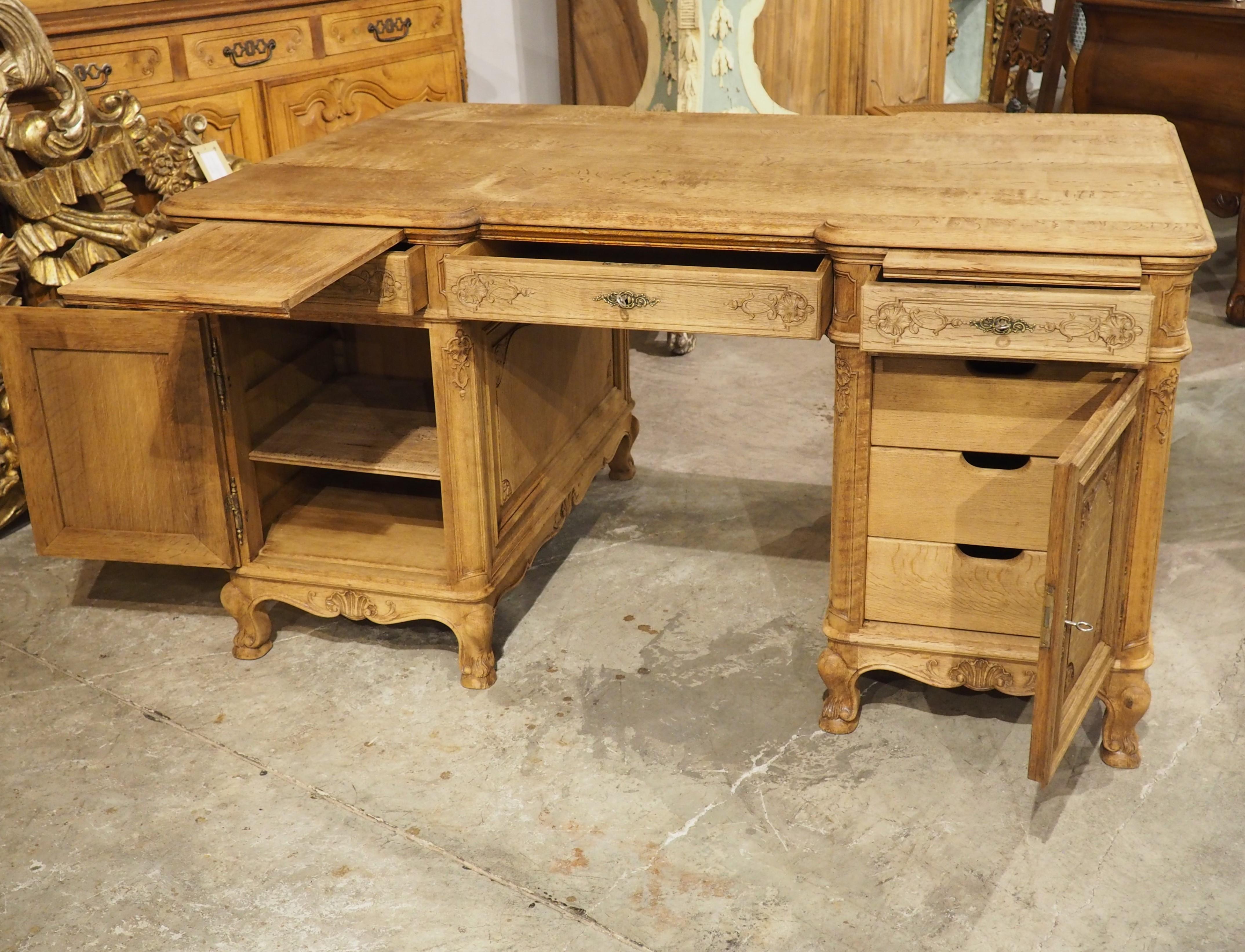 Early 1900s Regence Style Bleached Oak Partners Desk from France For Sale 13